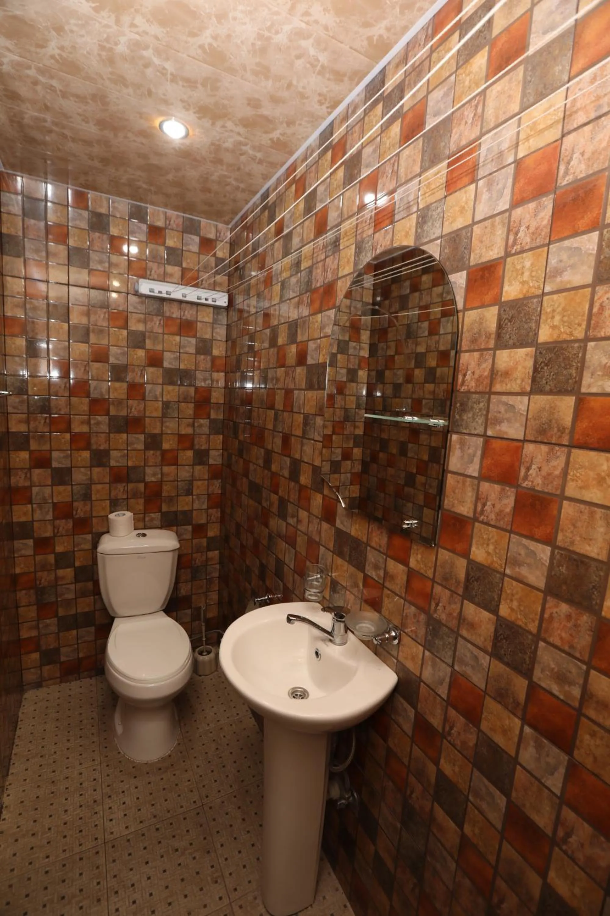 Shower in Popock Baghramyan