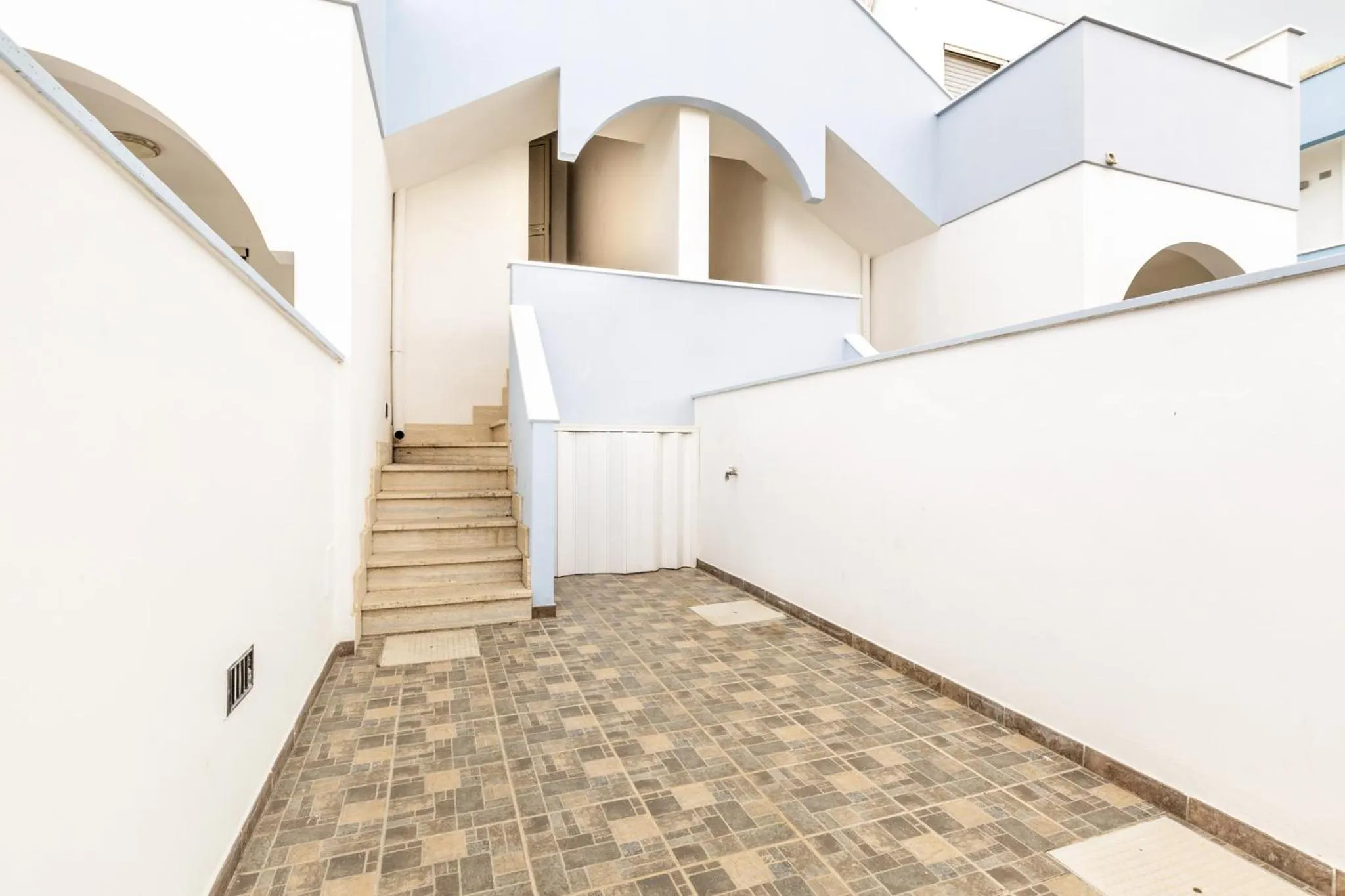 Facade/entrance in Residence Magic Sea Lido Marini