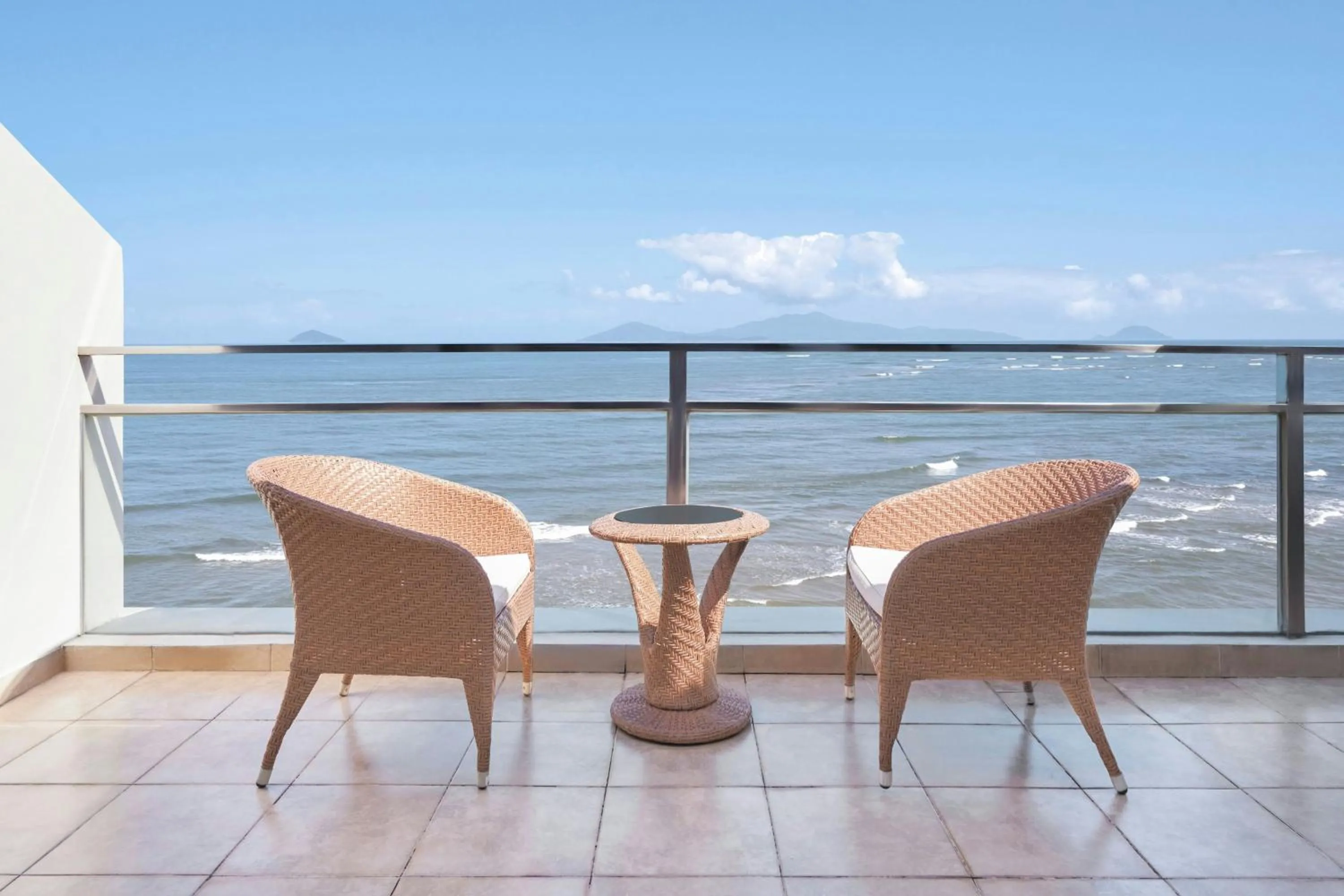 Photo of the whole room in Vinpearl Resort & Spa Hoi An