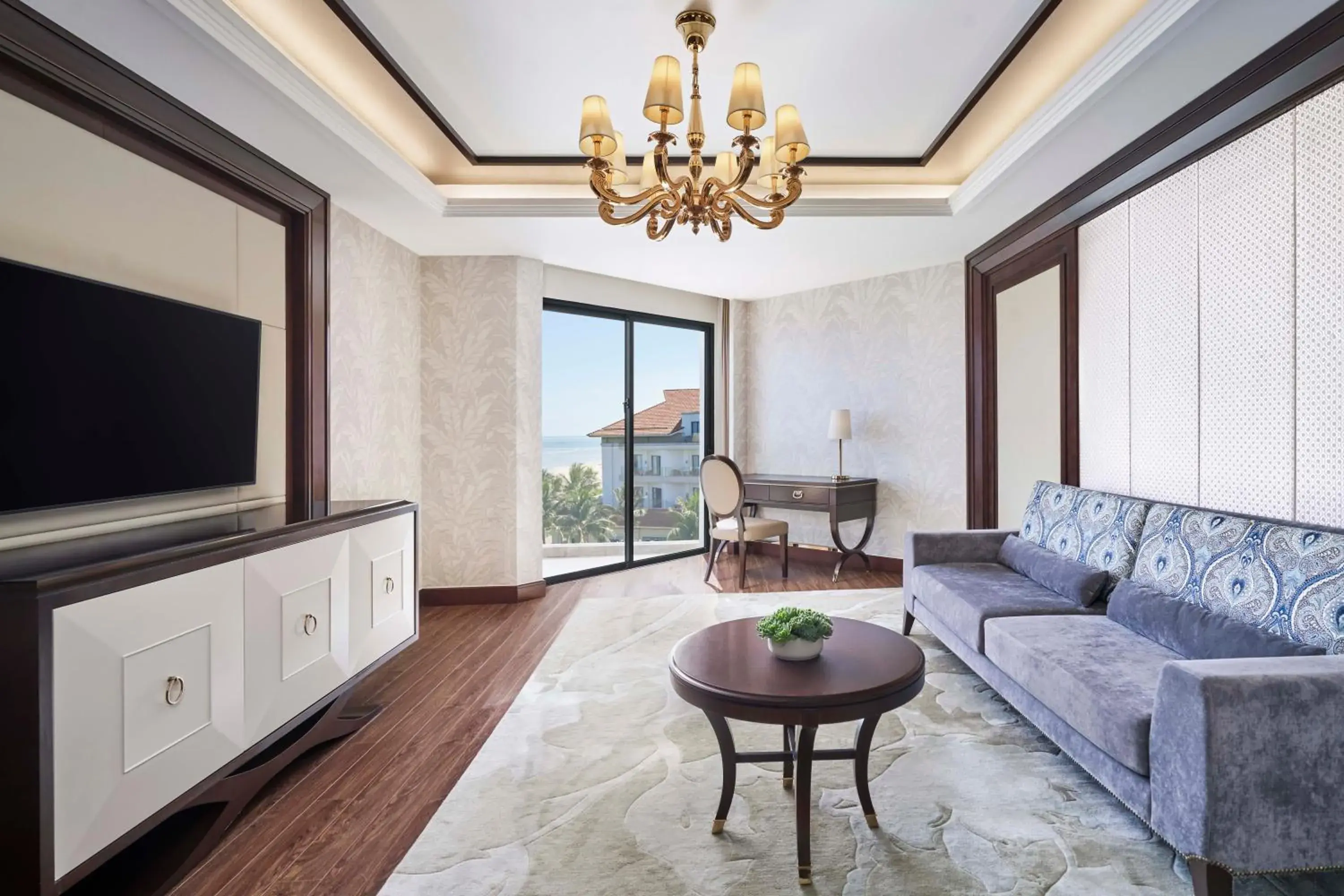 Junior King Suite with Balcony and Ocean View in Vinpearl Resort & Spa Hoi An Junior King Suite with Balcony and Ocean View in Vinpearl Resort & Spa Hoi An