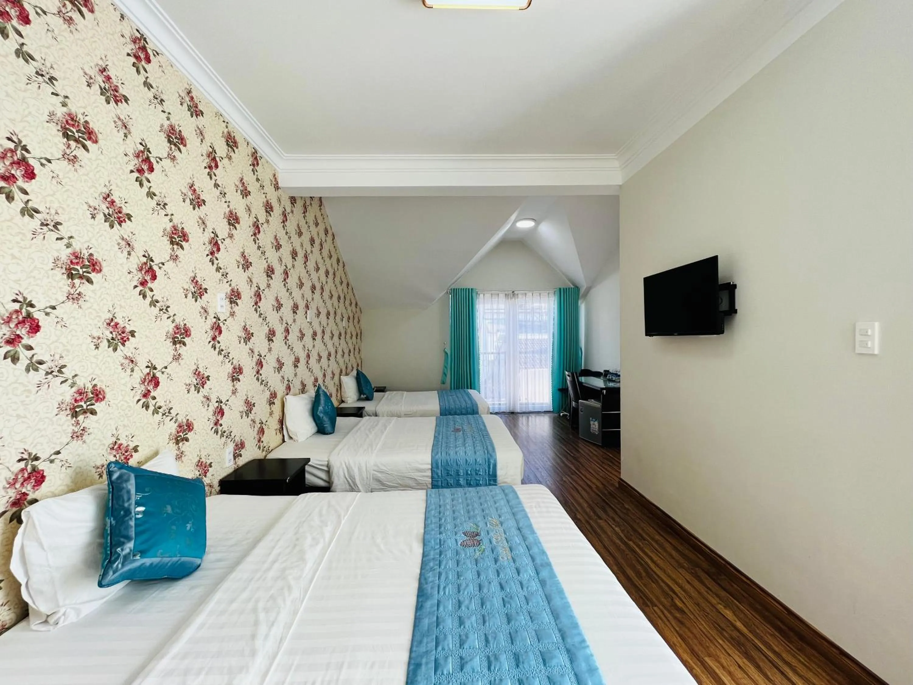 Bed in Dalat Eco Hotel