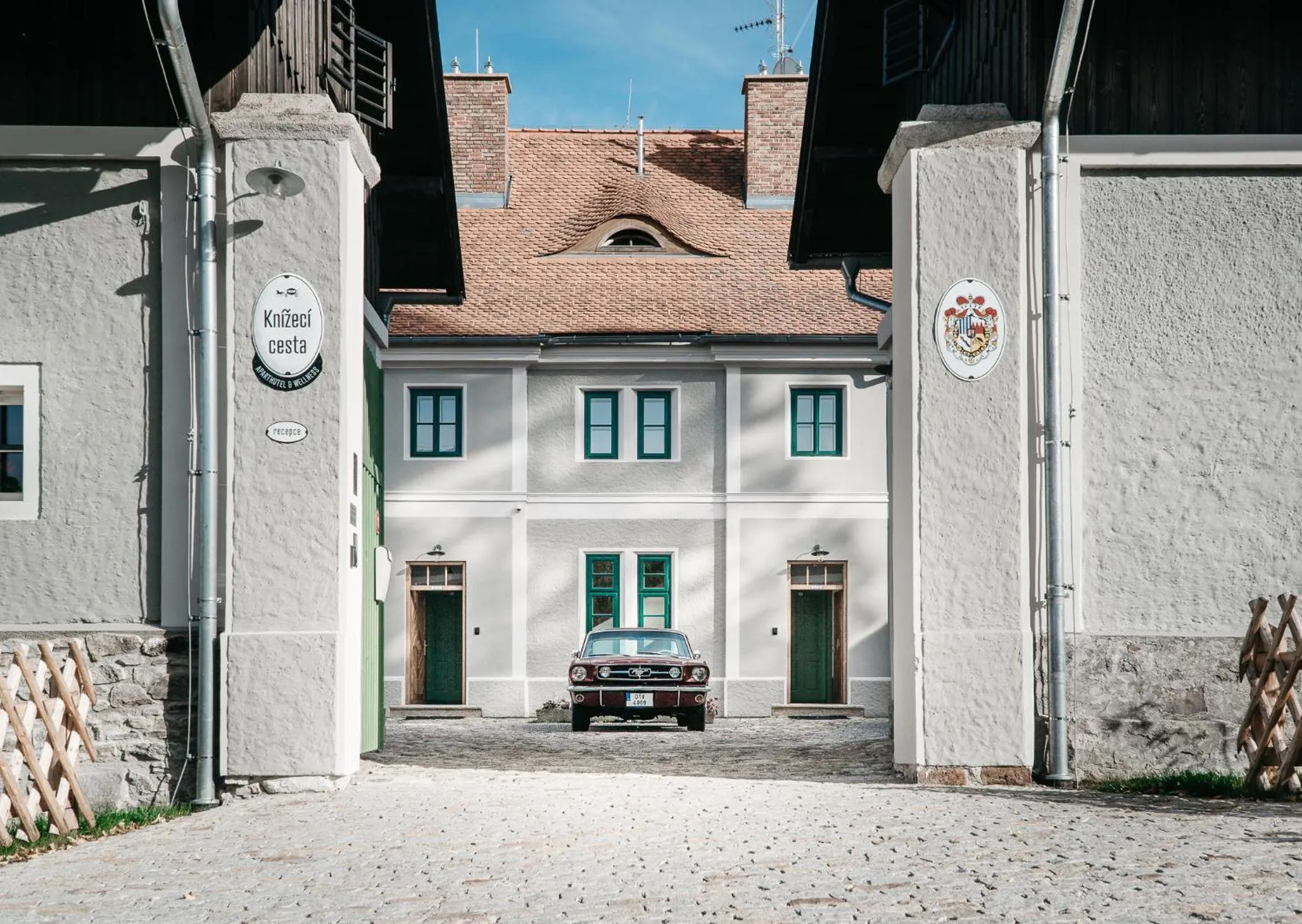 Facade/entrance in Aparthotel & Wellness Knížecí cesta