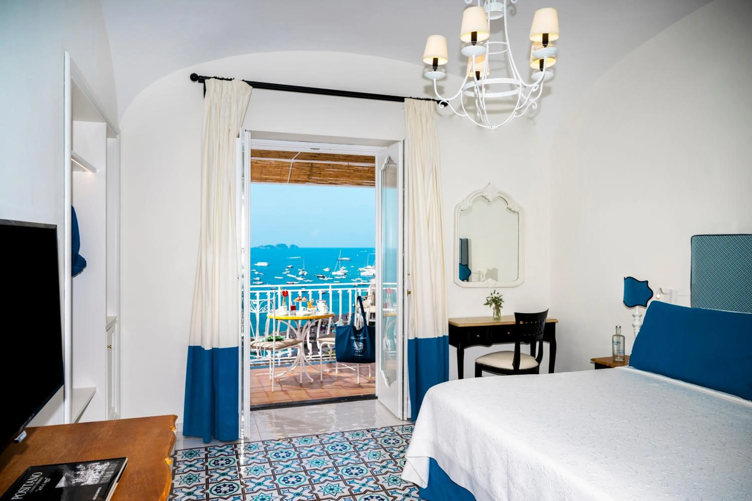 Bed in Buca Di Bacco