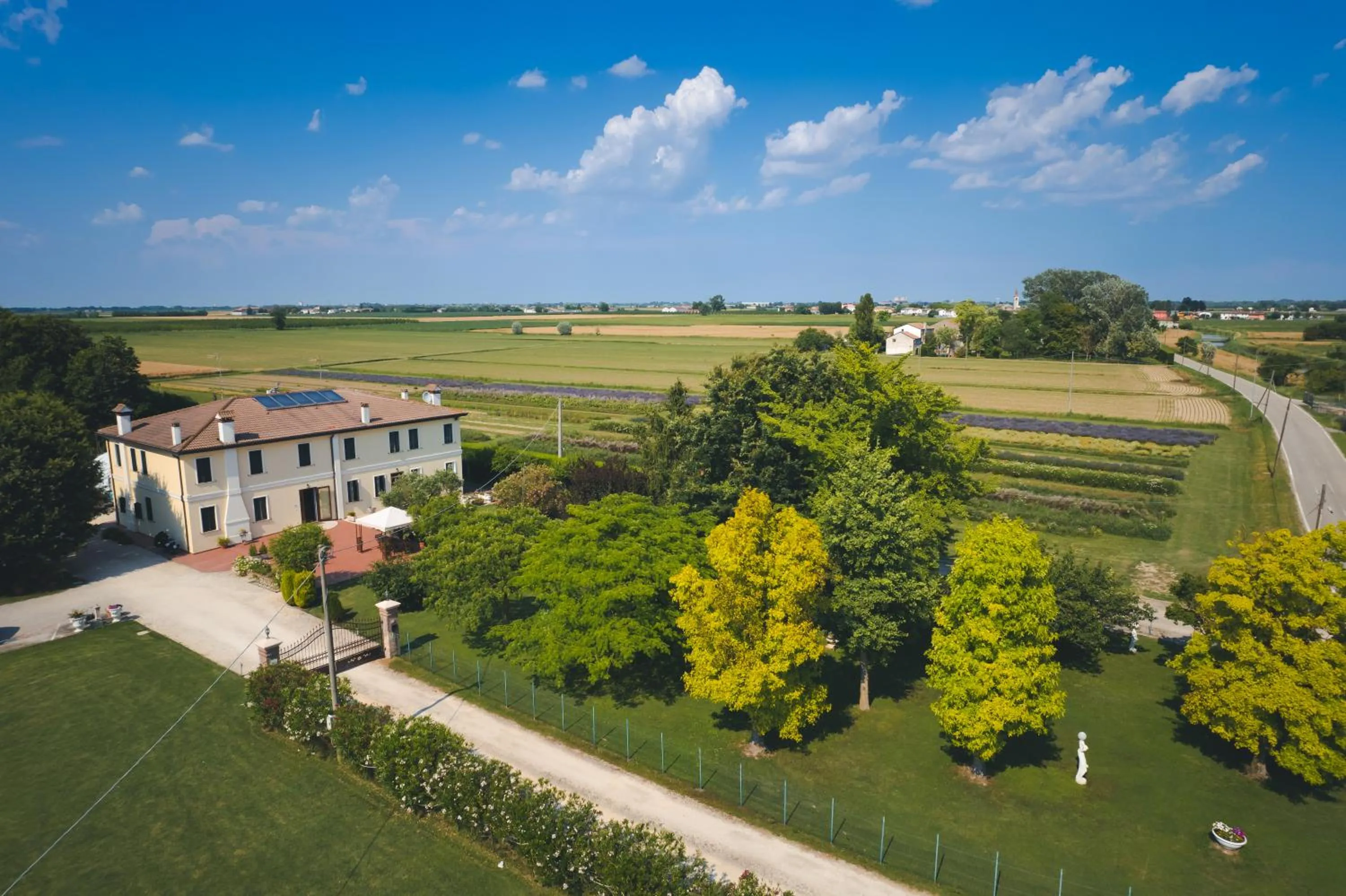 Property building in AgriB&B Corte Burchio