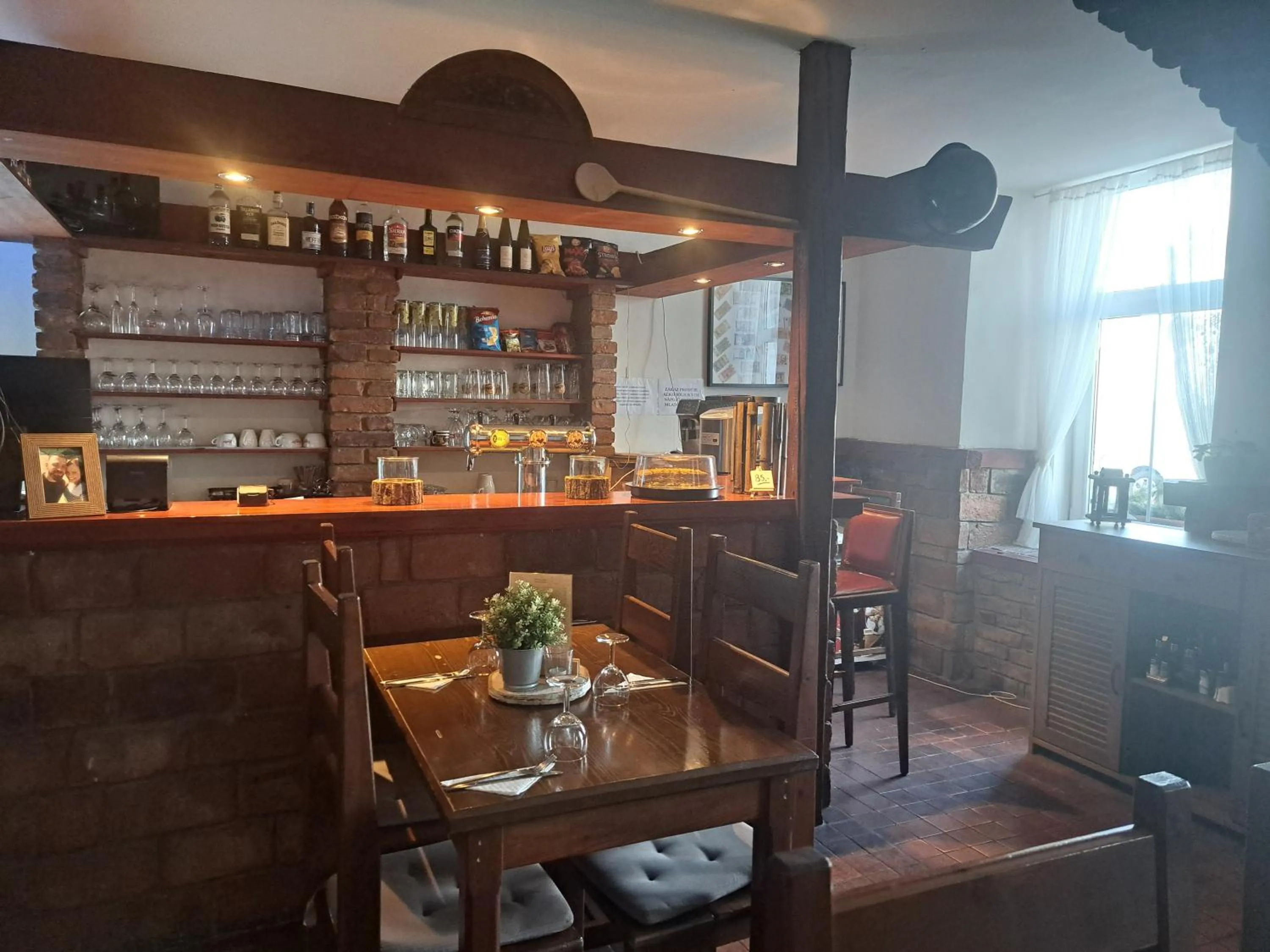 Restaurant/places to eat in Pension U Johnů