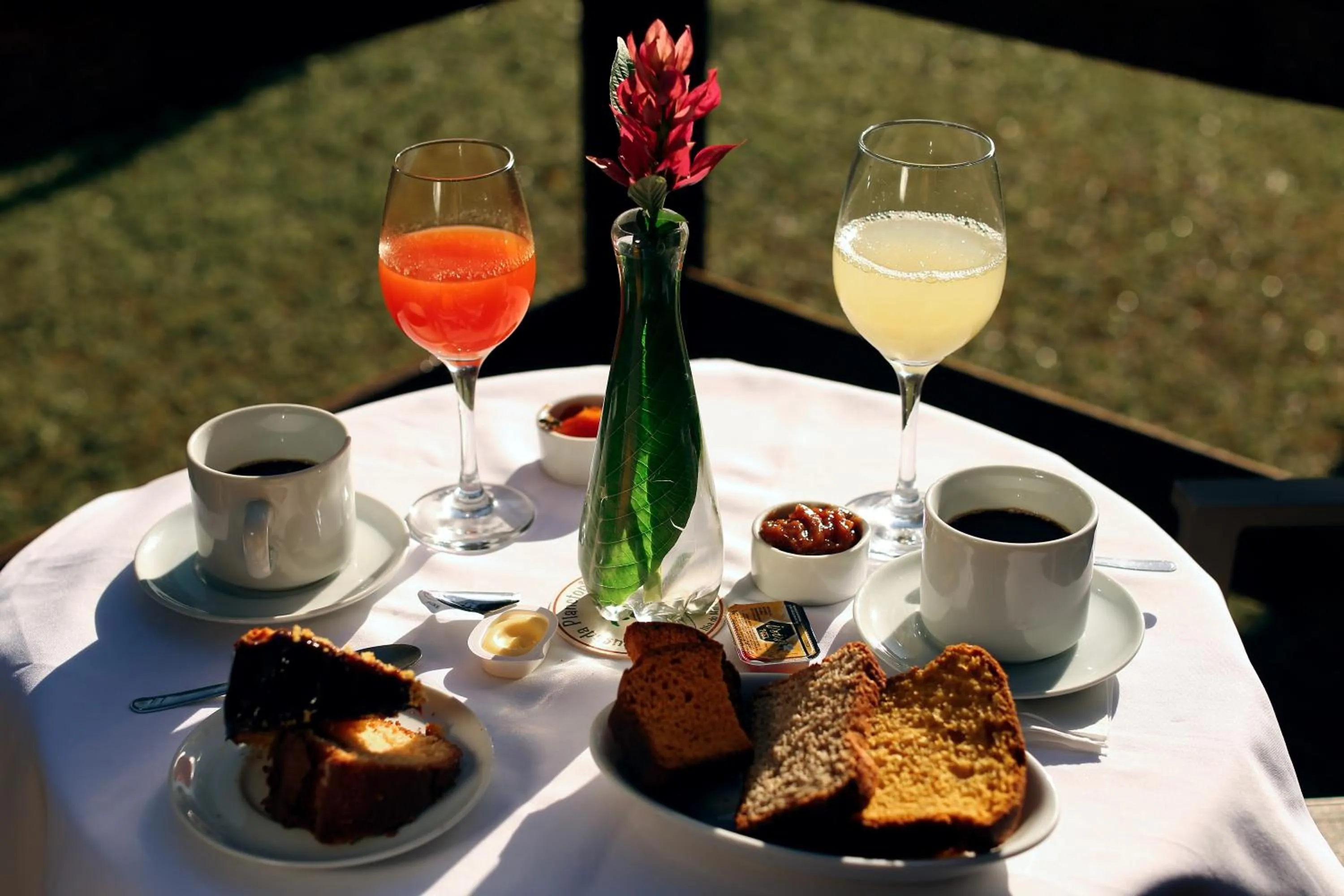 Food and drinks in Pousada Plancton