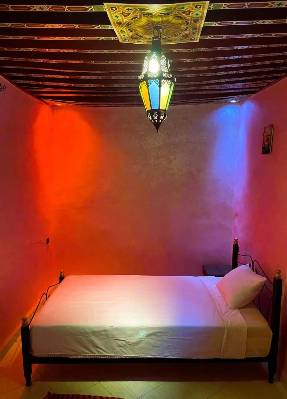 Bed in la Kasbah salam