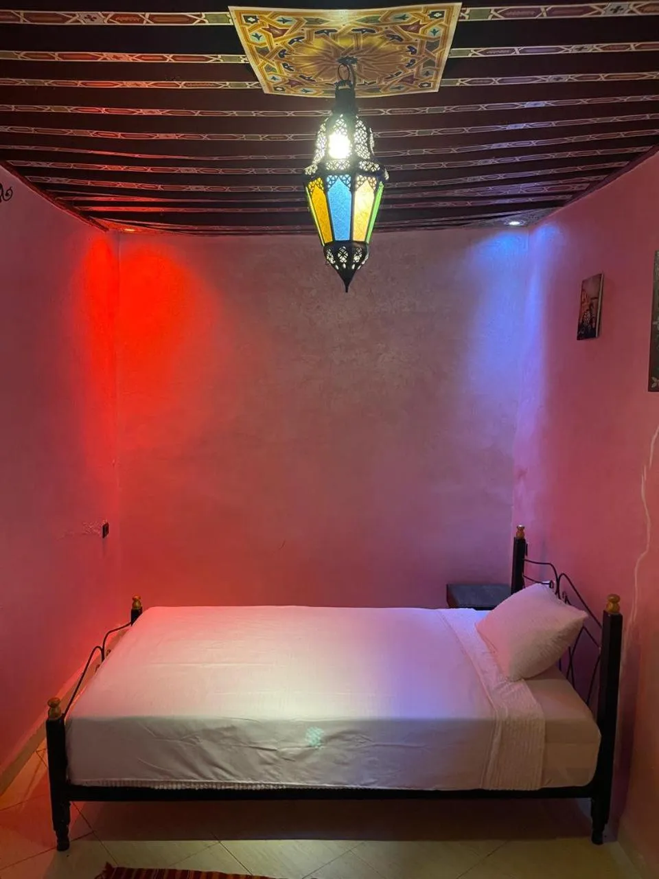Bed in la Kasbah salam