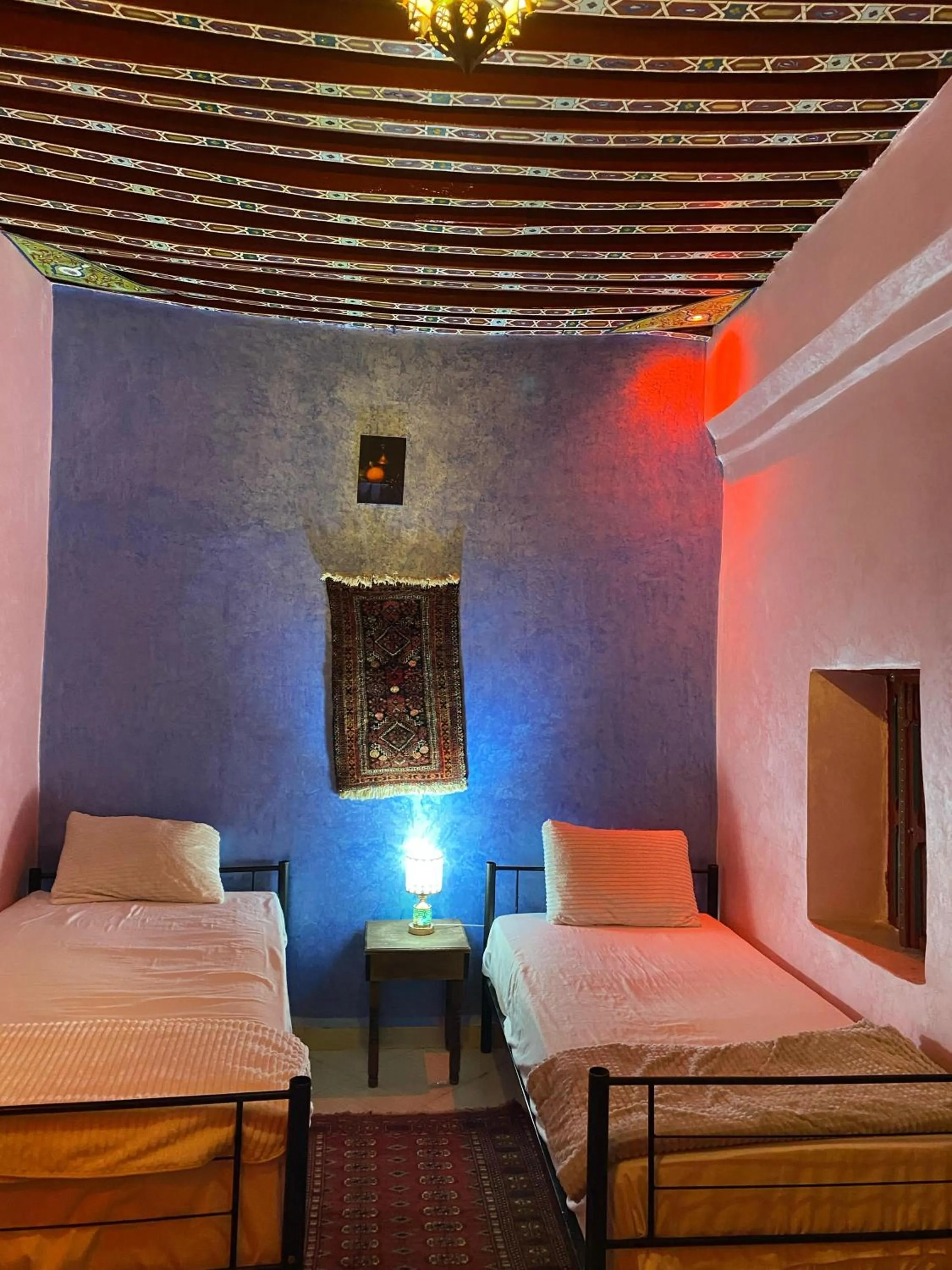 Bed in la Kasbah salam