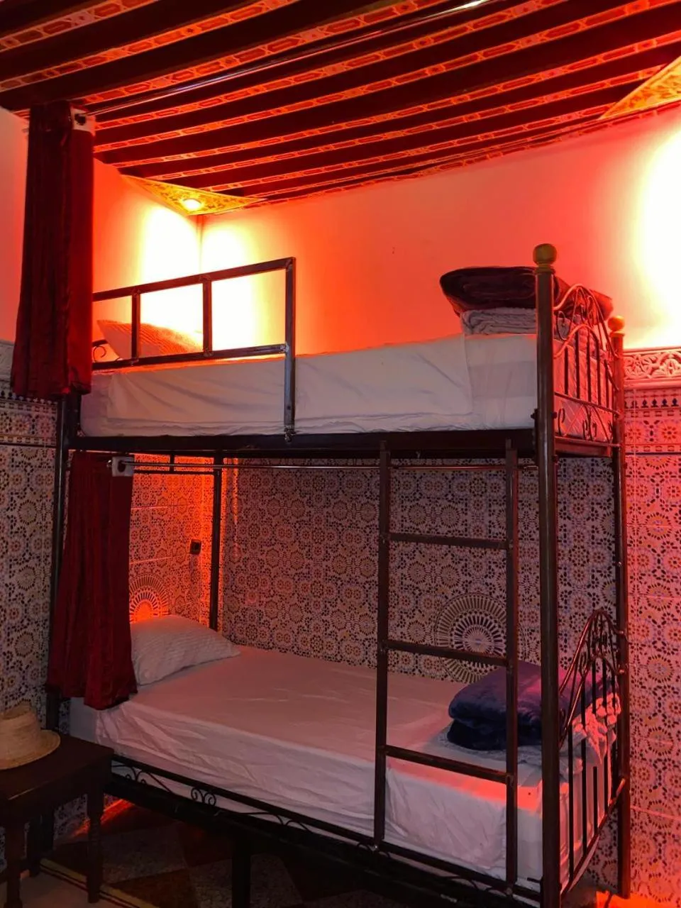 Bed in la Kasbah salam