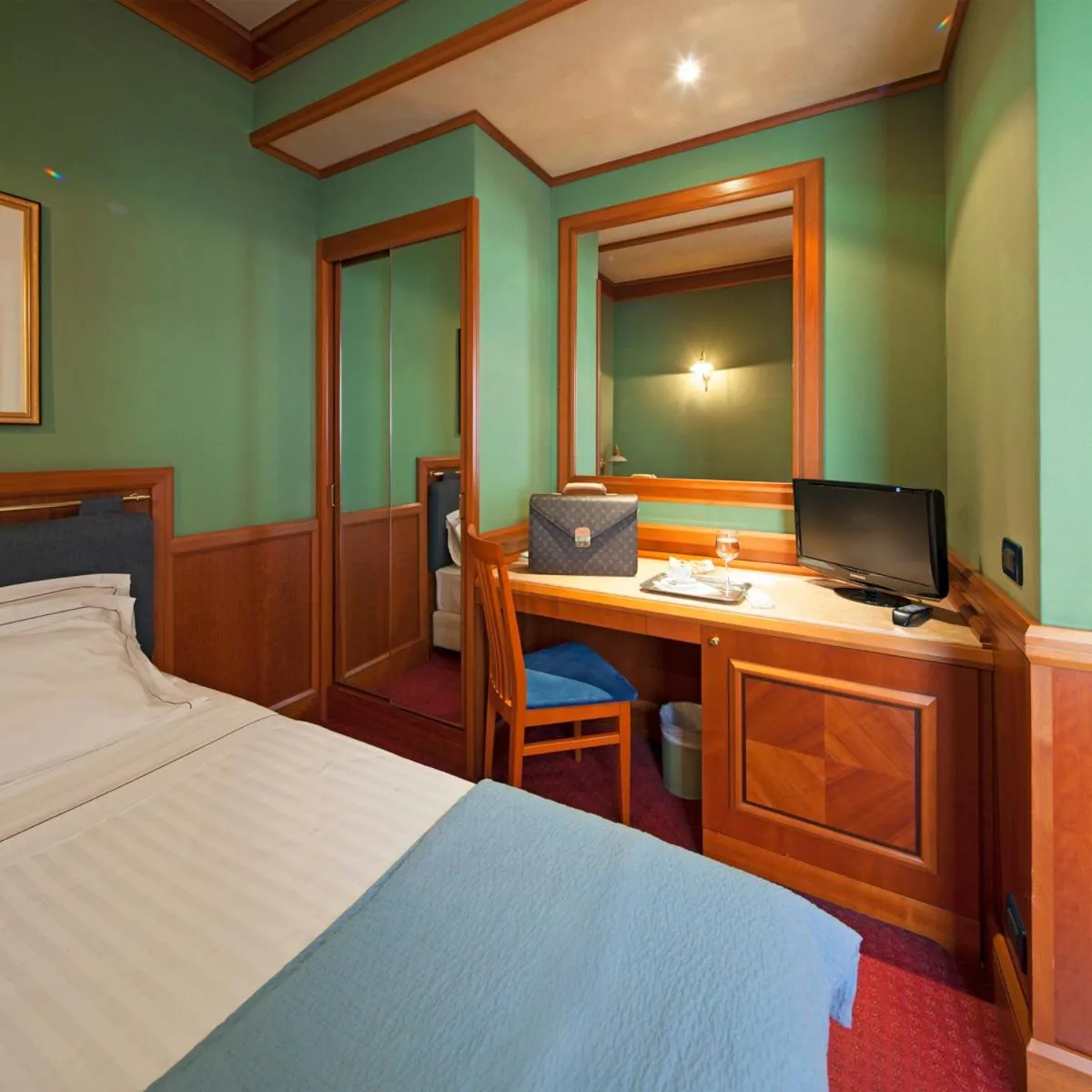 Bedroom, Bed in Arosio Hotel