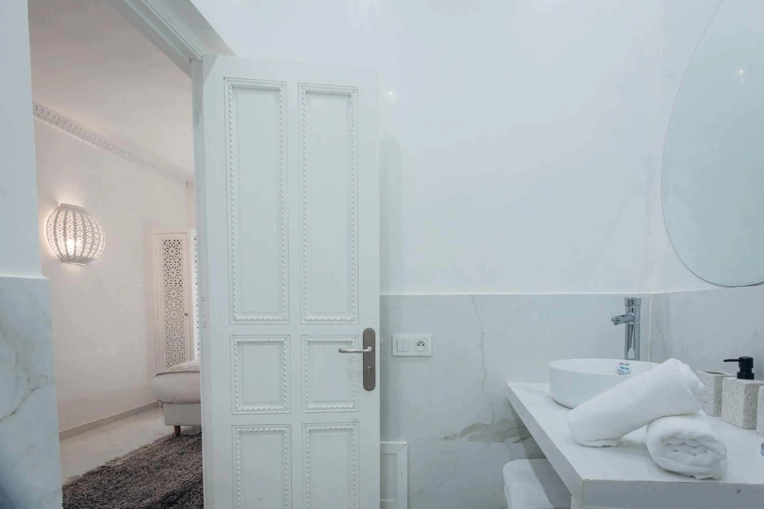 Bathroom, Bed in Riad Andallaspa