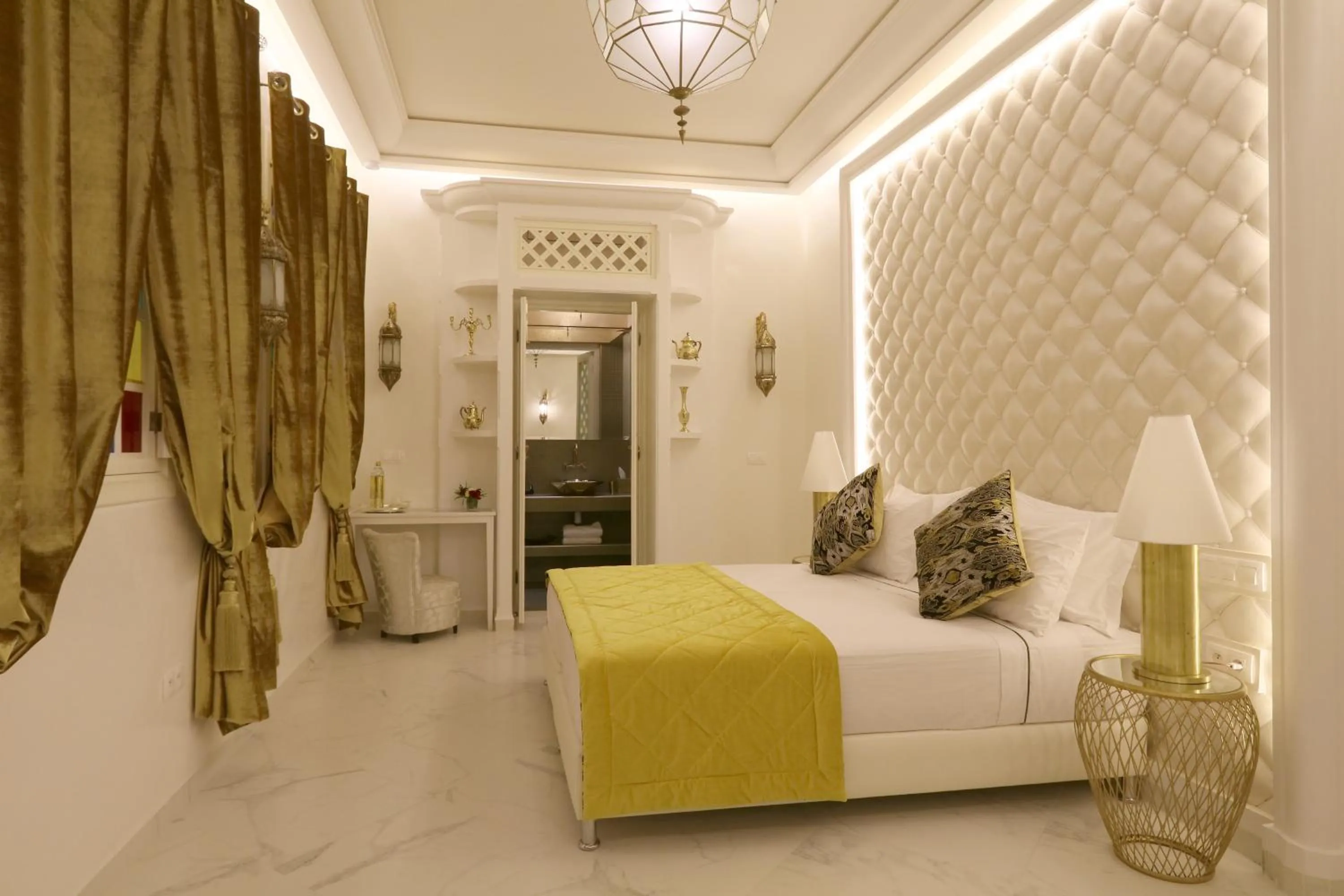 Bed in Riad Andallaspa