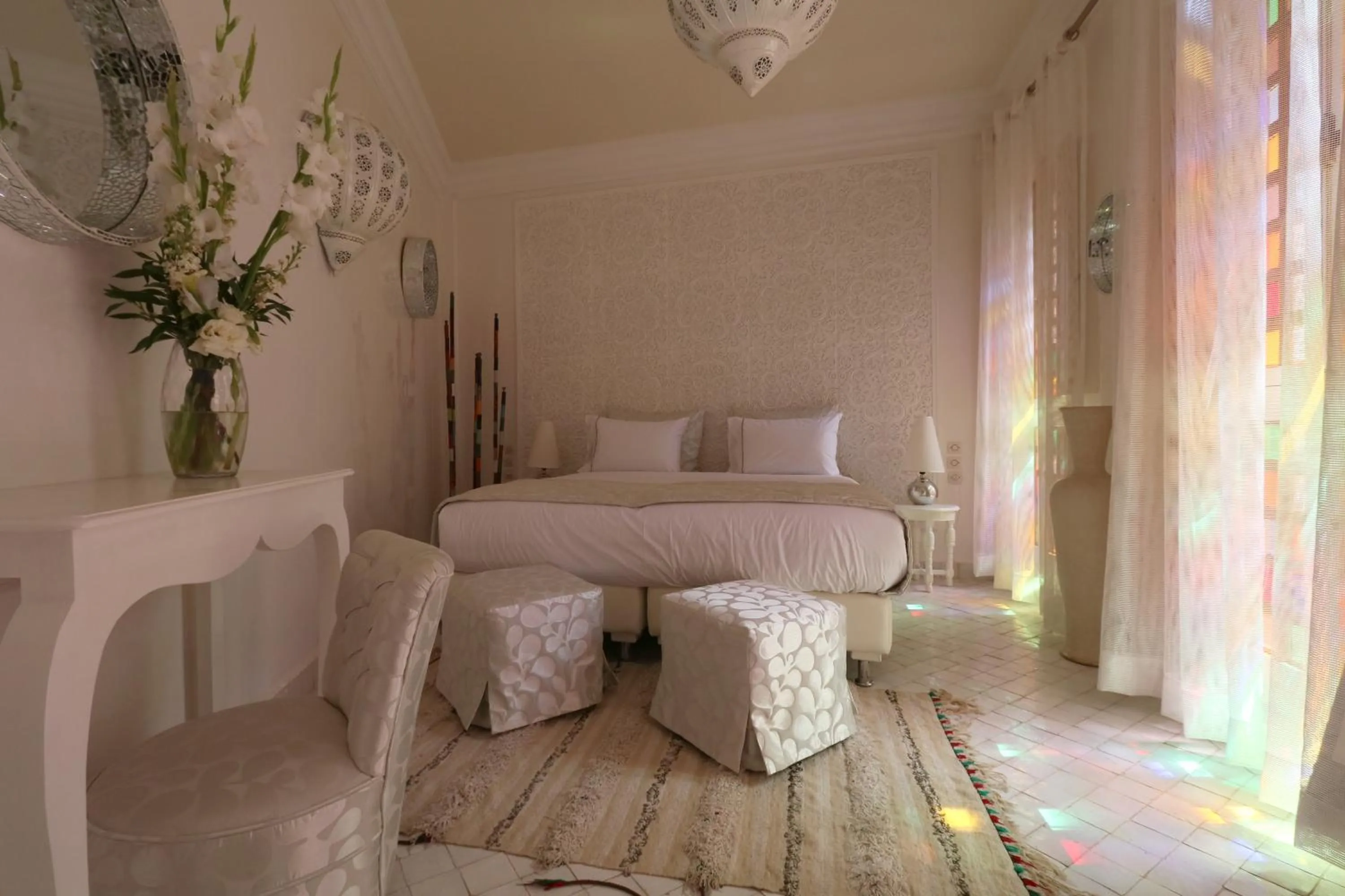 Photo of the whole room, Bed in Riad Andallaspa