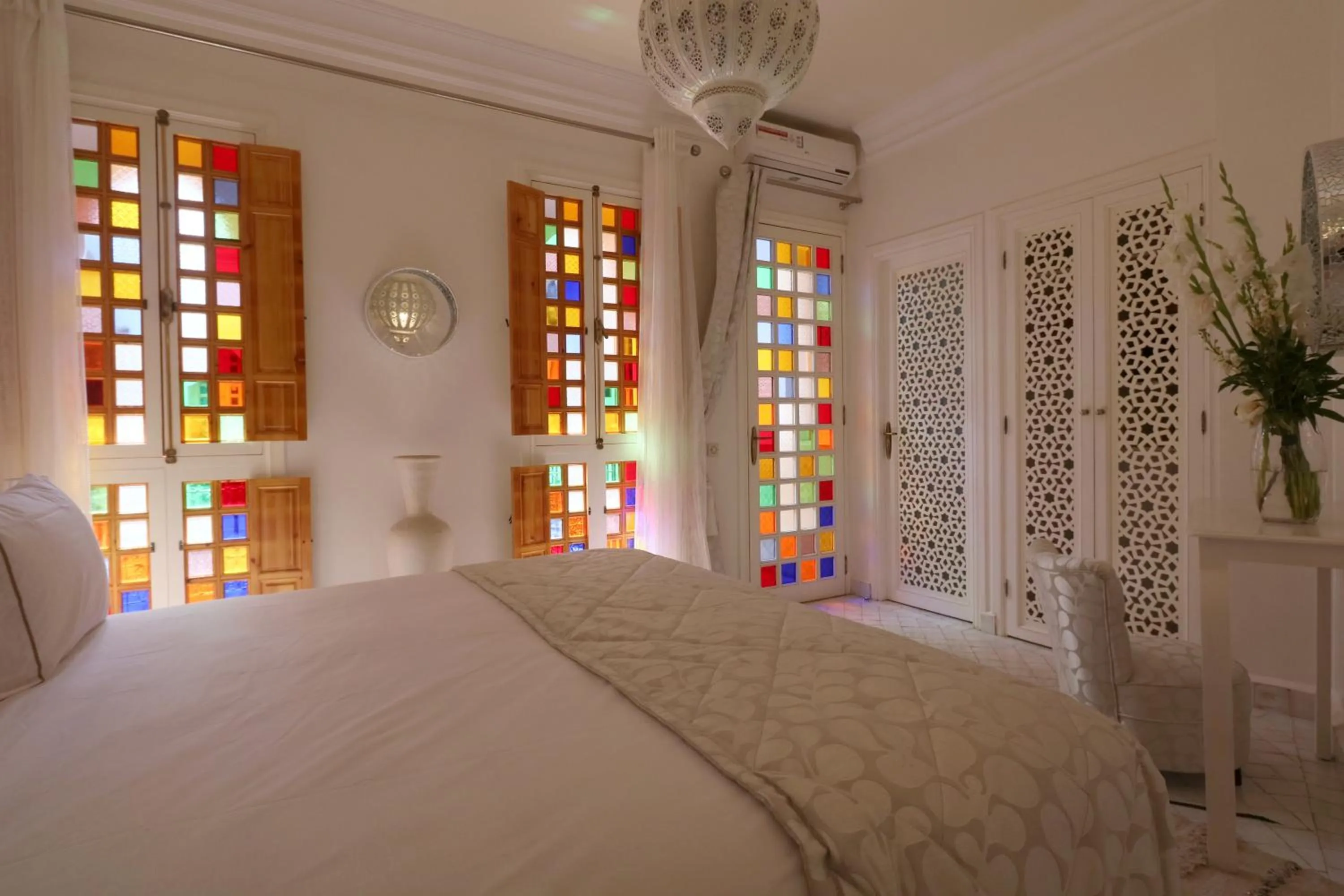 Photo of the whole room, Bed in Riad Andallaspa