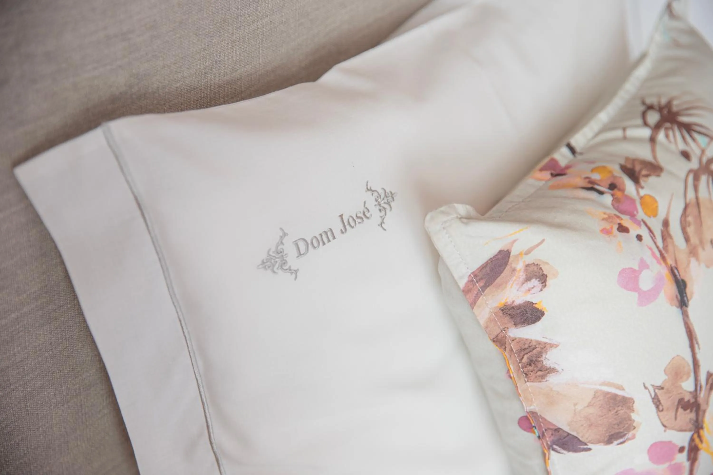 Bed in Dom José Alojamentos by Guestify