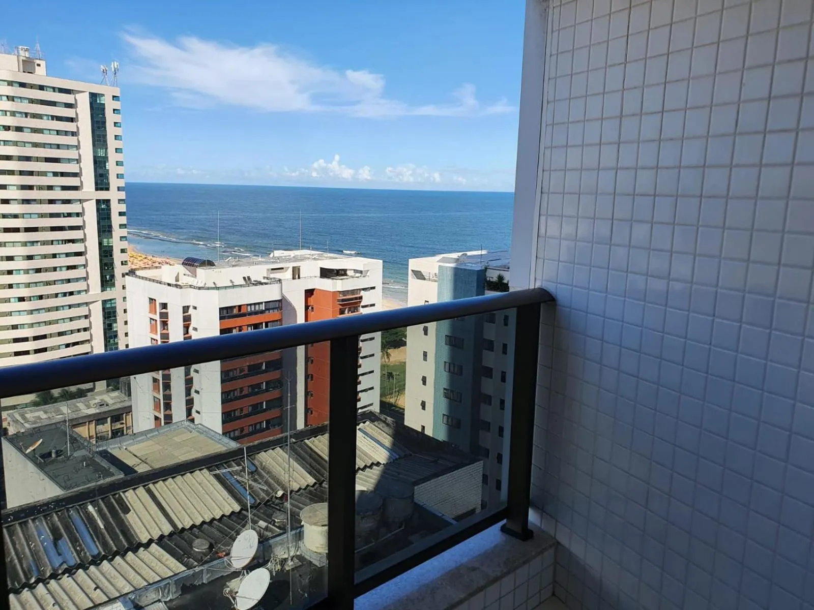 Flat Beach Class Executive