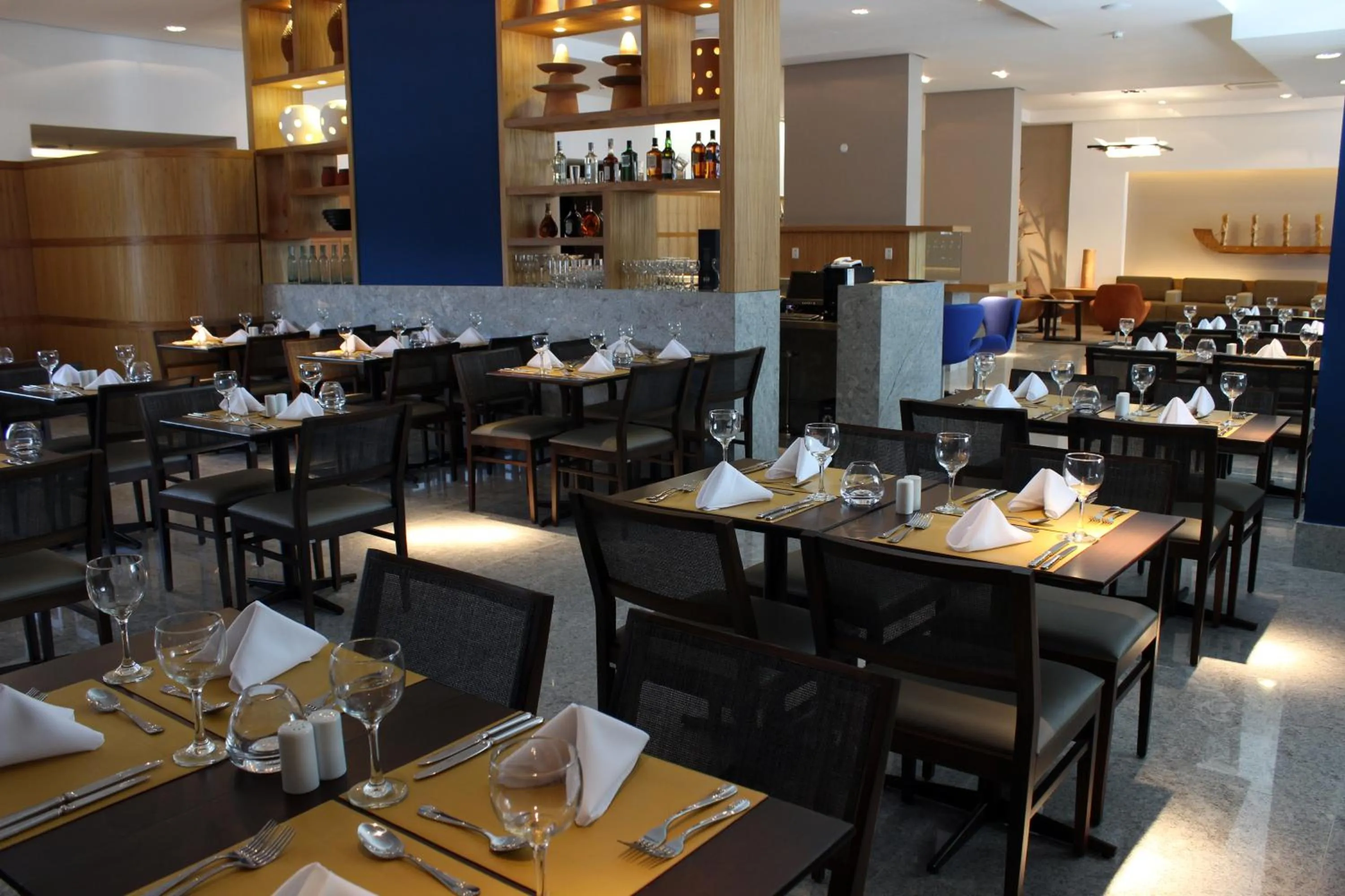 Flat Beach Class Executive