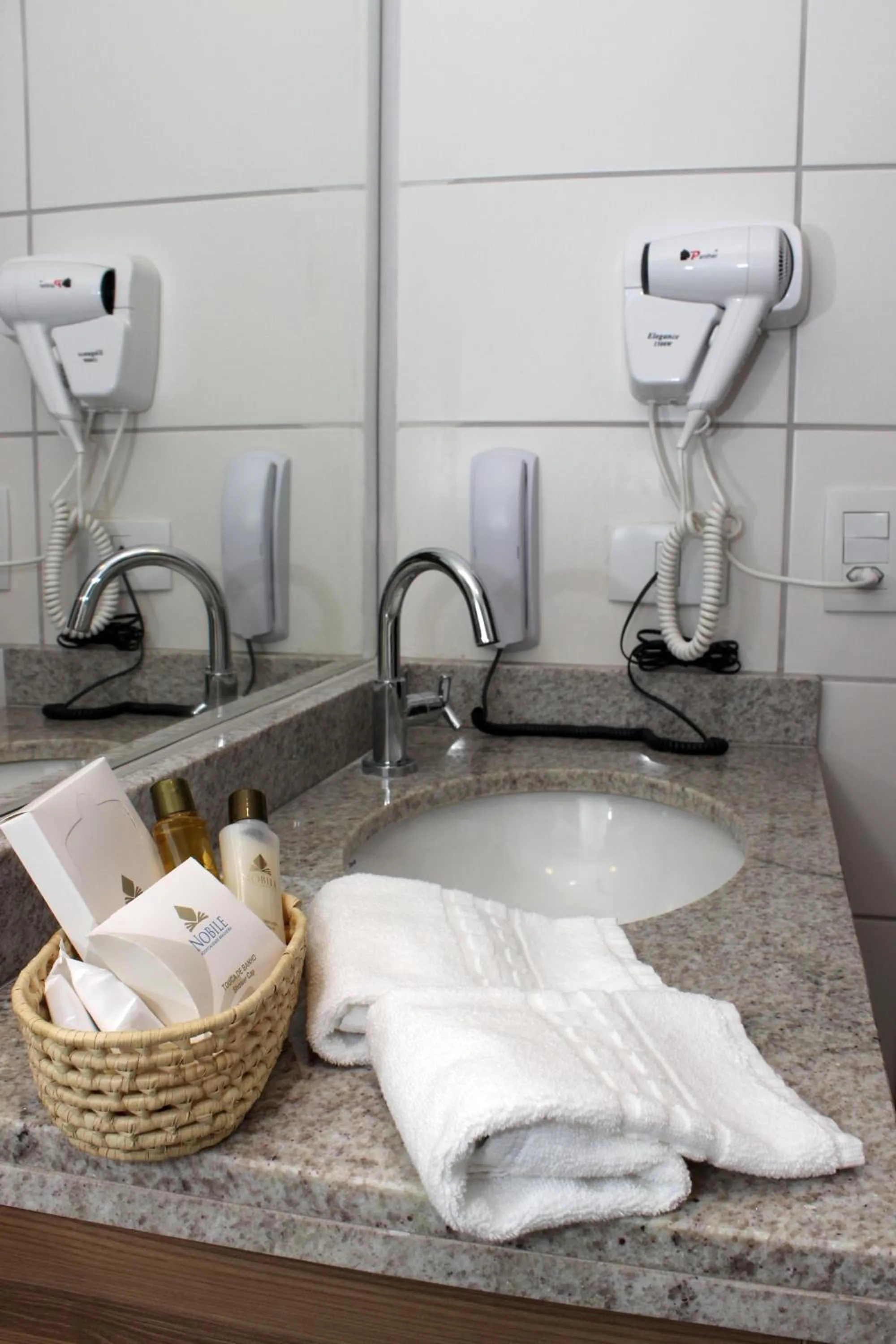 Flat Beach Class Executive