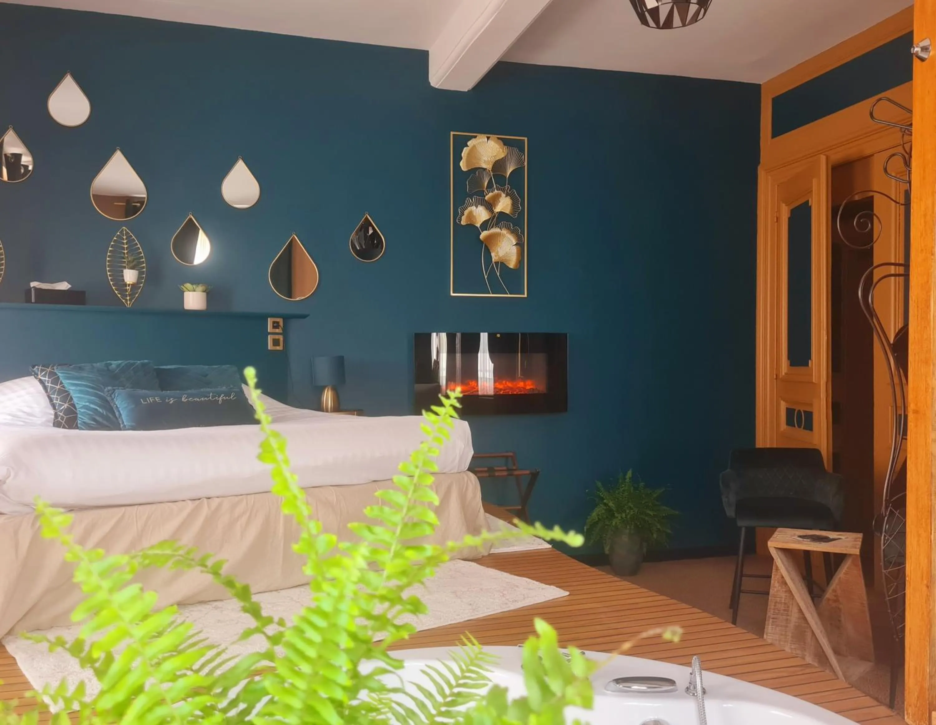 Hot Tub in Châtellerie De Schoebeque