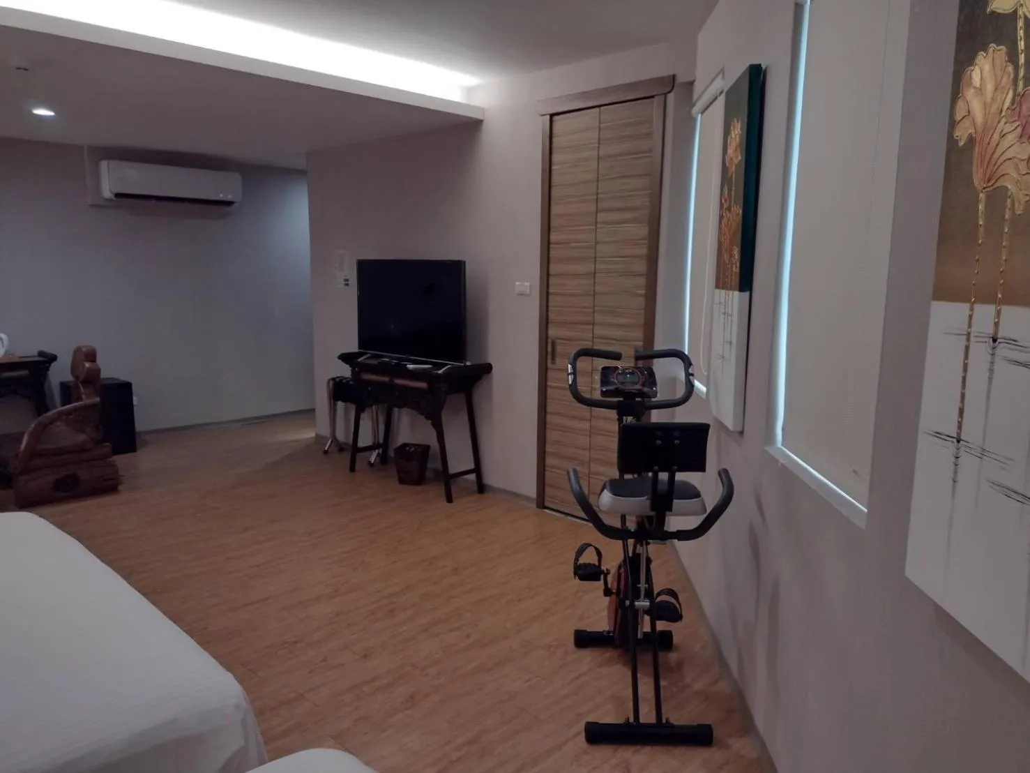 TV and multimedia in Tainan Julie's Garden 峰情文旅