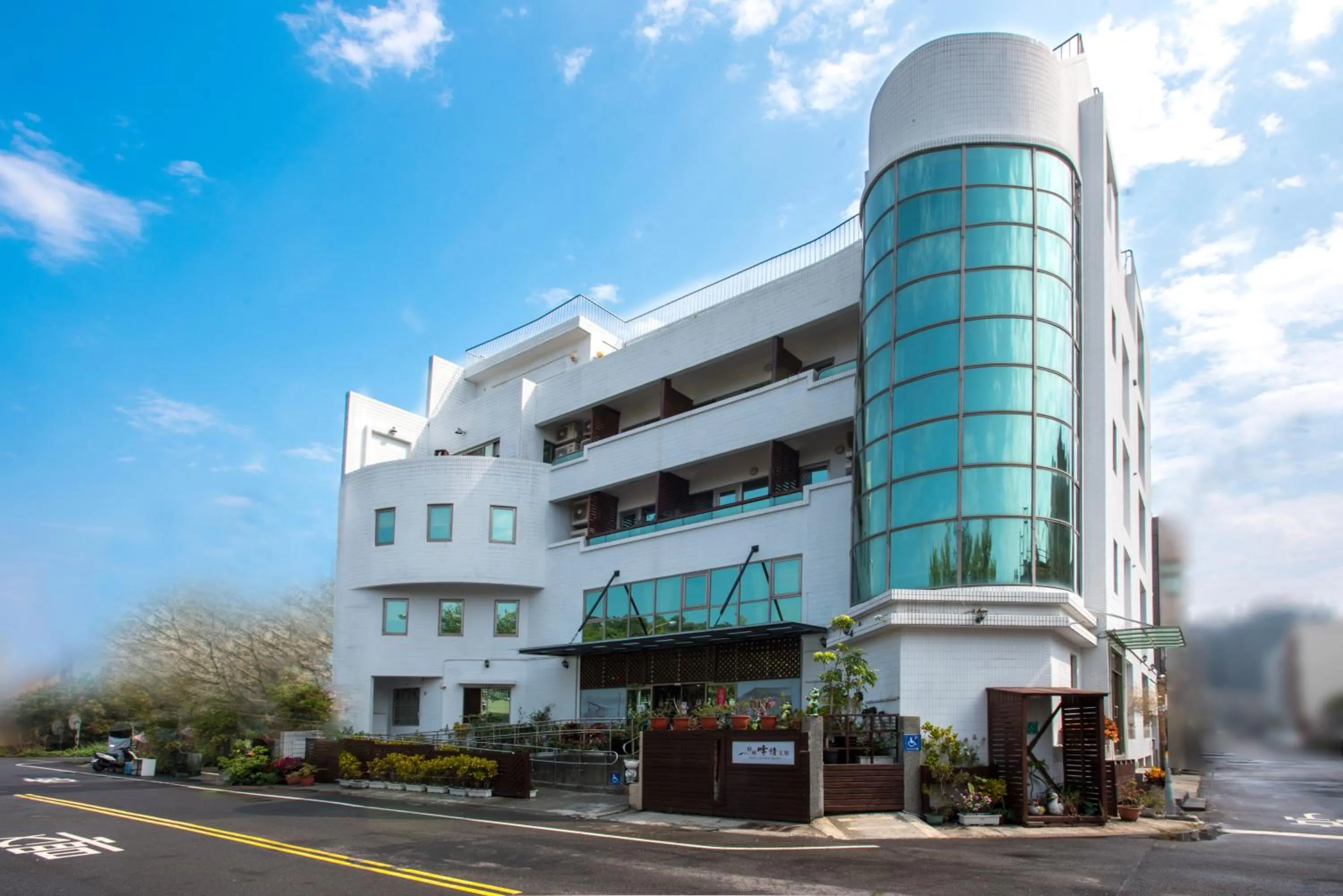 Property building in Tainan Julie's Garden 峰情文旅