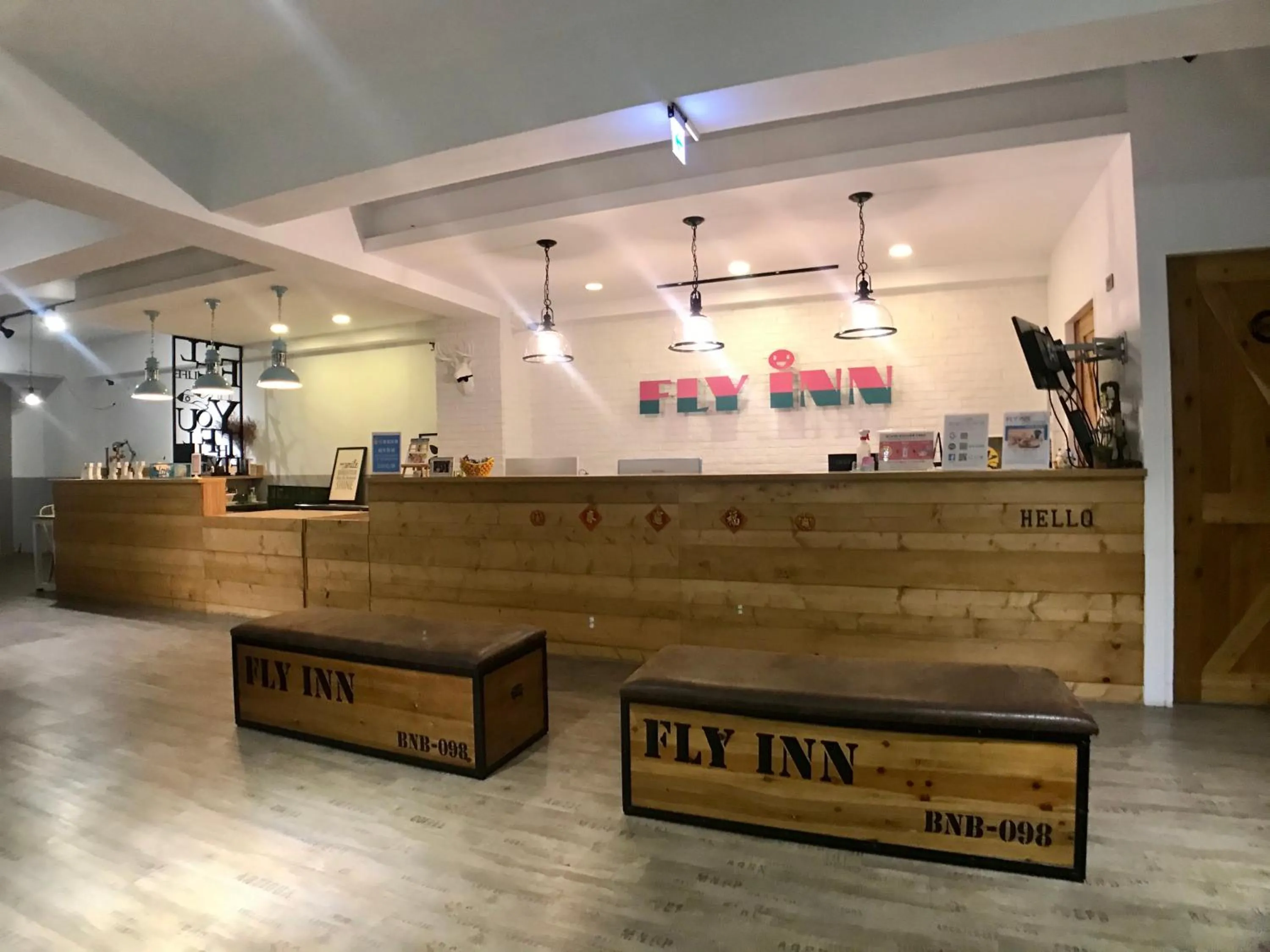 Lobby or reception in Flyinn Hostel