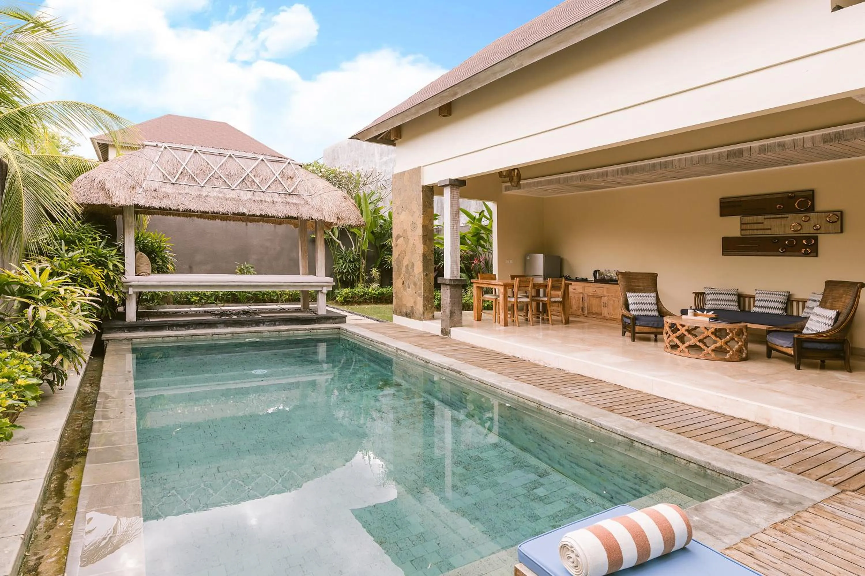 Living room in La Berceuse Resort and Villa Nusa Dua by Taritiya Collection