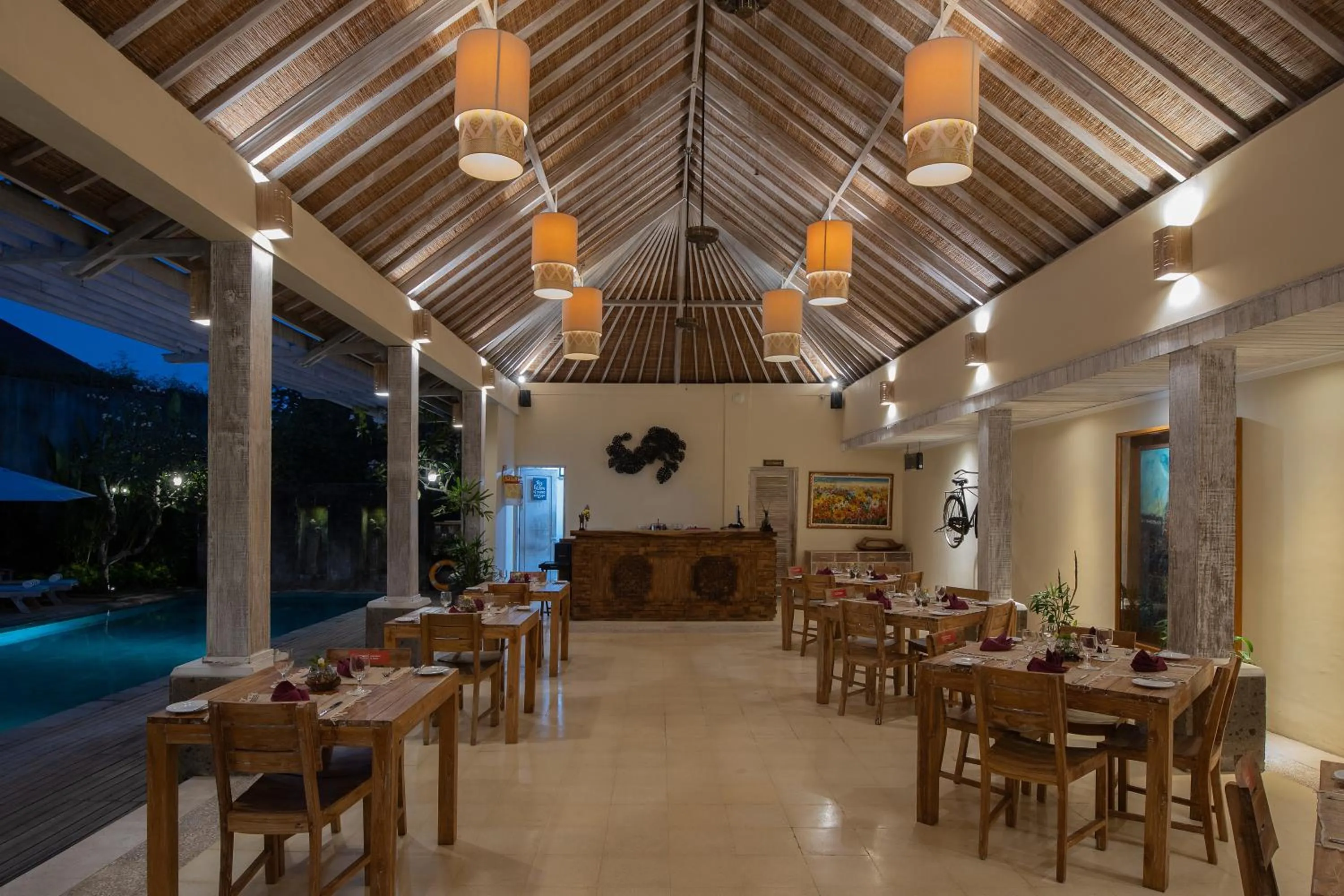 Restaurant/places to eat in La Berceuse Resort and Villa Nusa Dua by Taritiya Collection