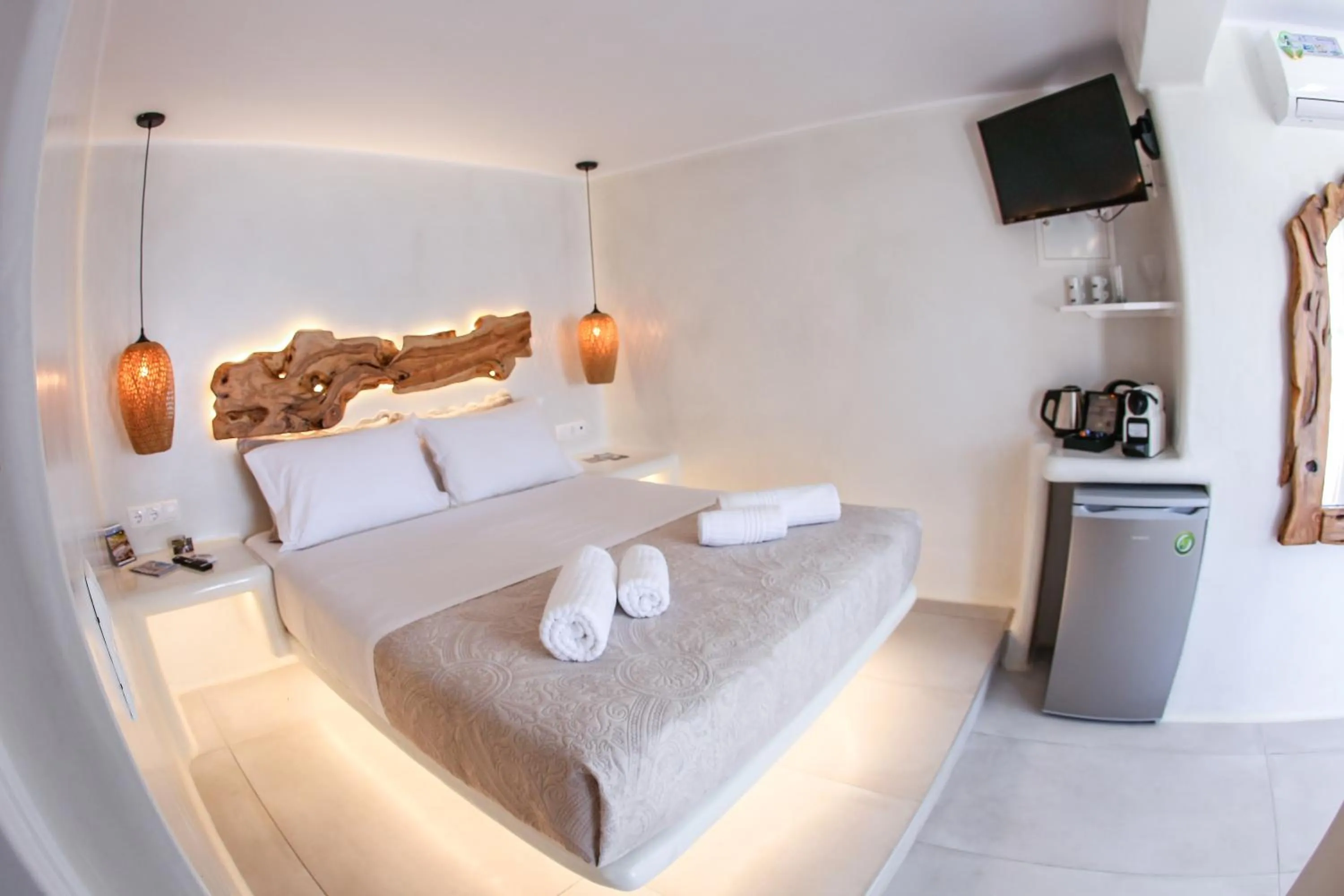 Bed in Villa Elina suites and more