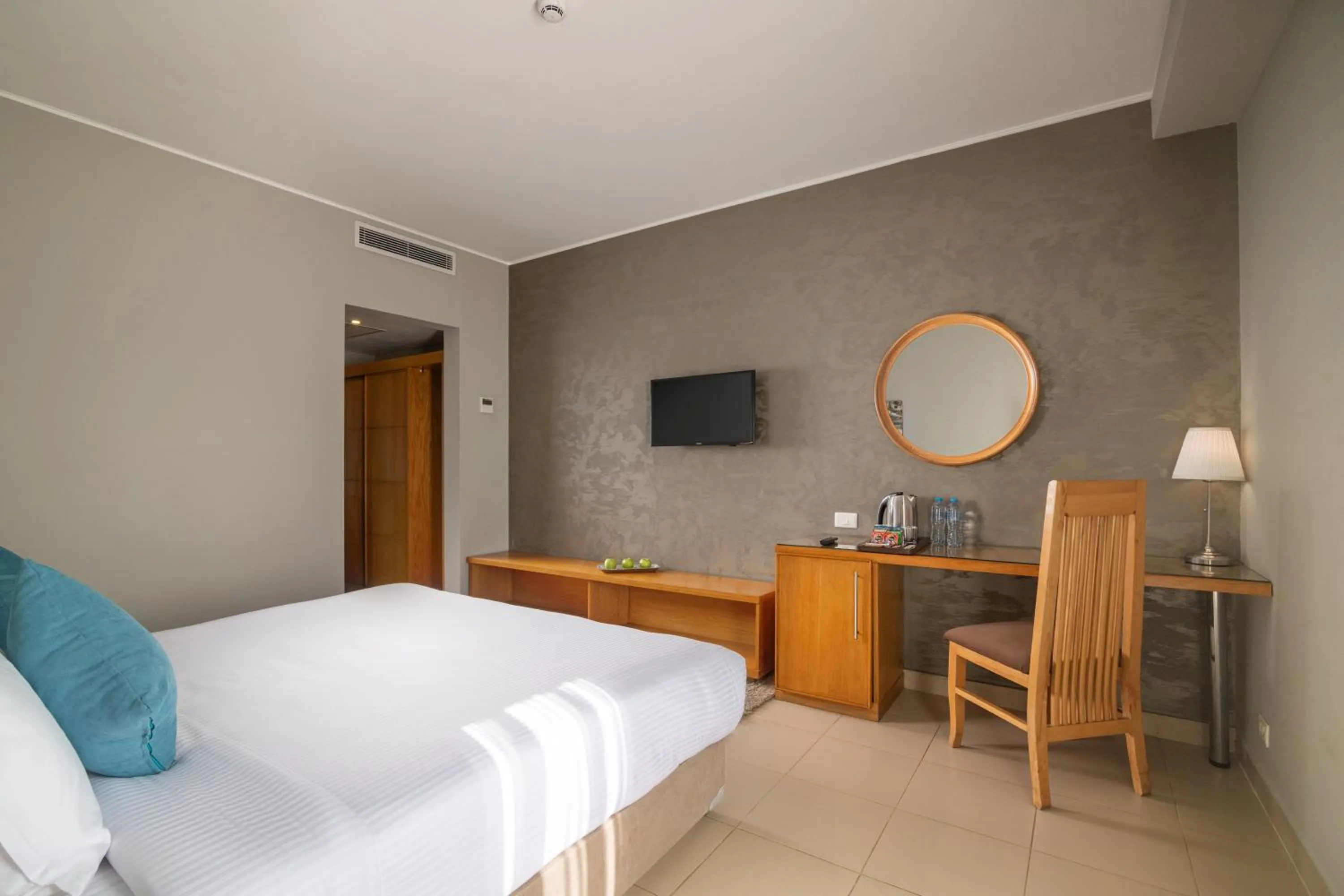 Property building, Bed in Dhara Residence E2 Lodge Hotel