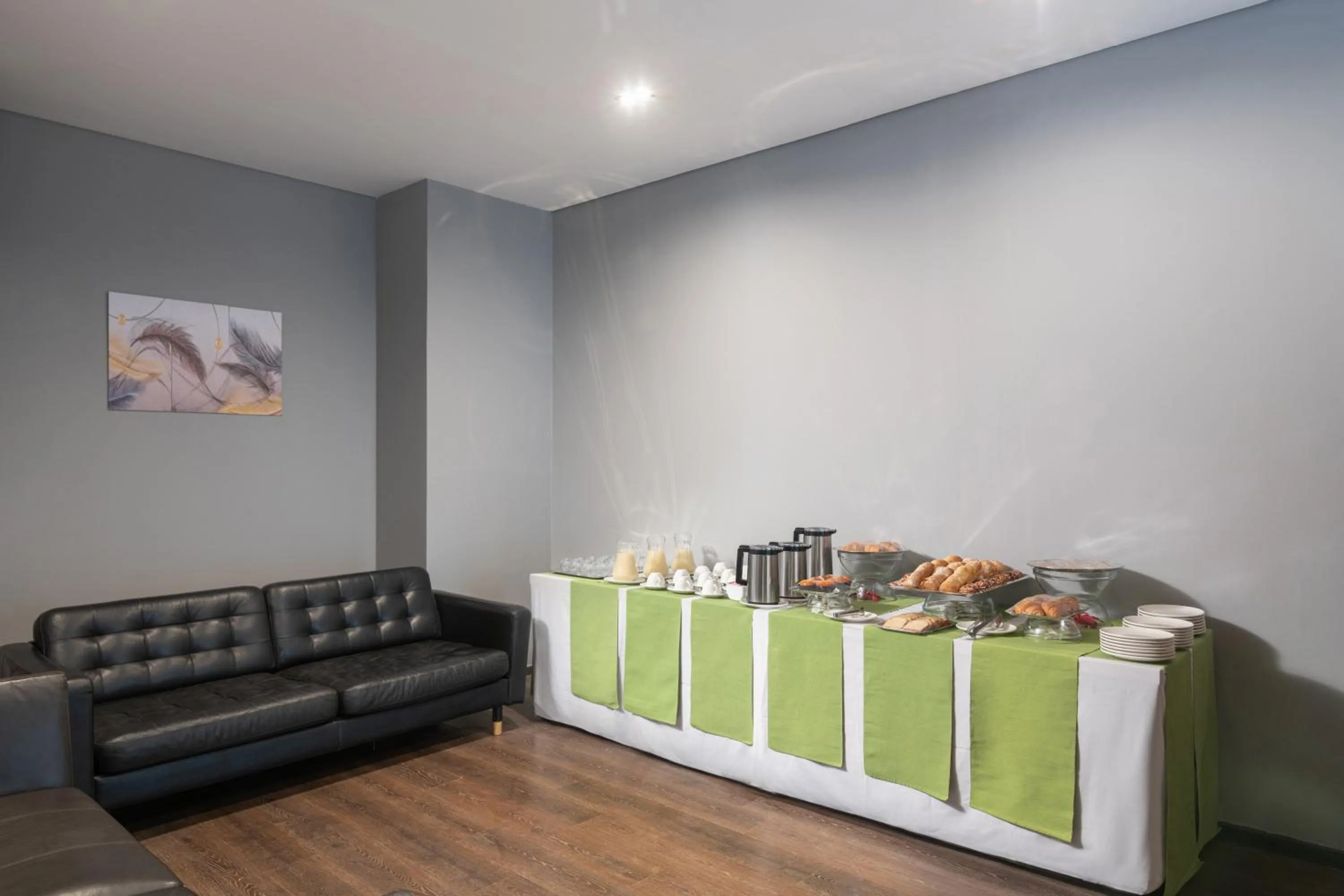 Property building in Dhara Residence E2 Lodge Hotel