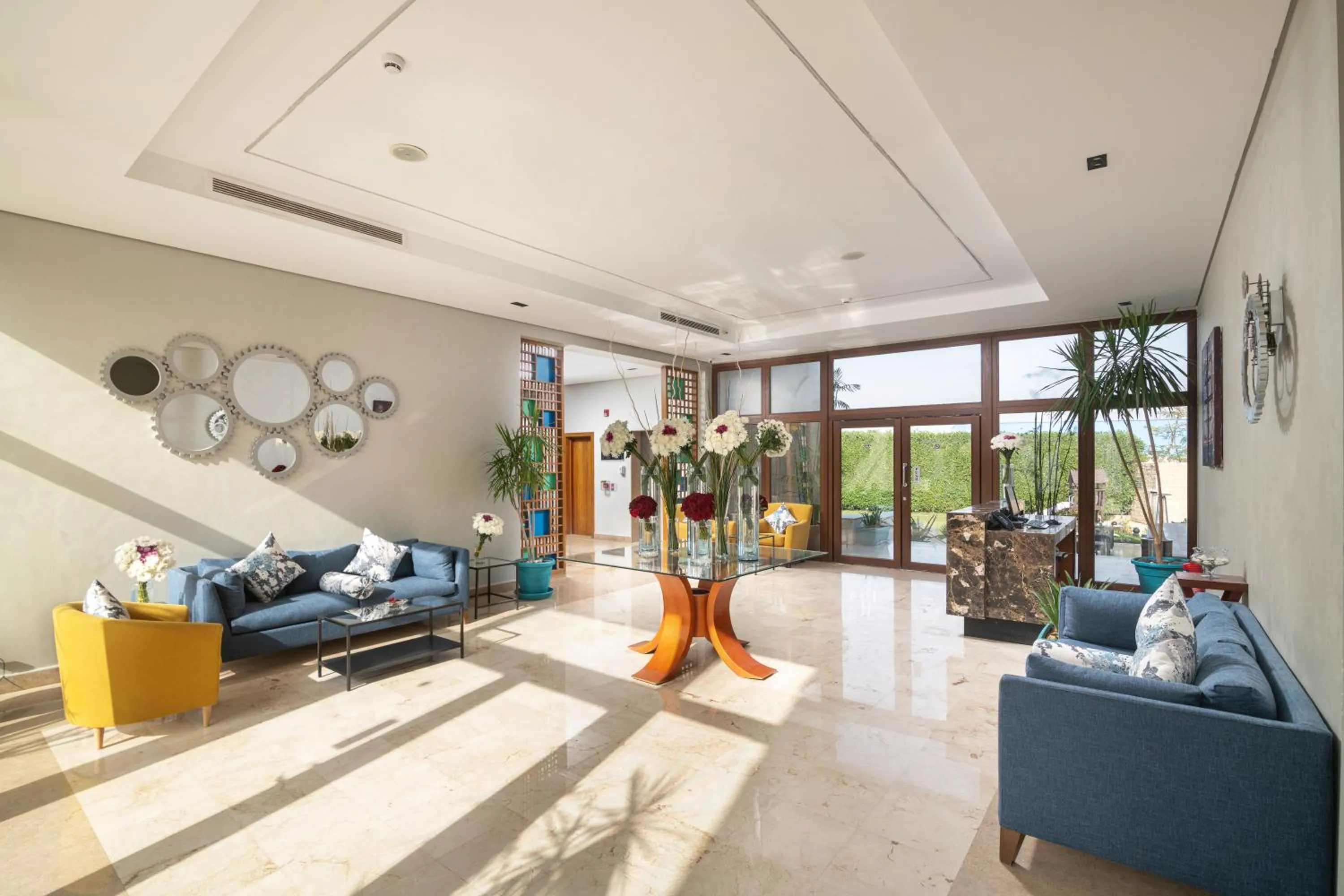 Breakfast in Dhara Residence E2 Lodge Hotel