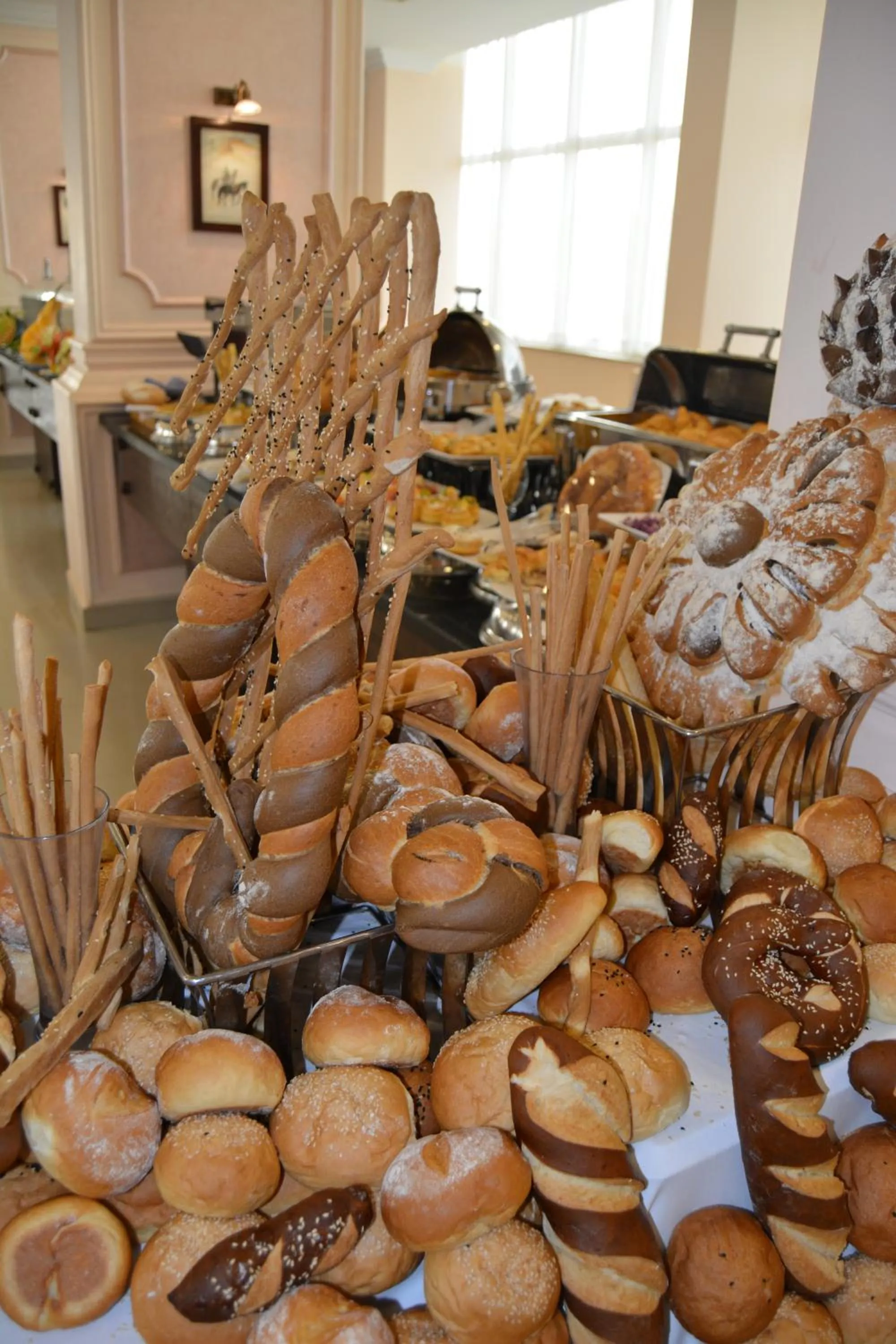 Restaurant/places to eat in The Guard Hotel