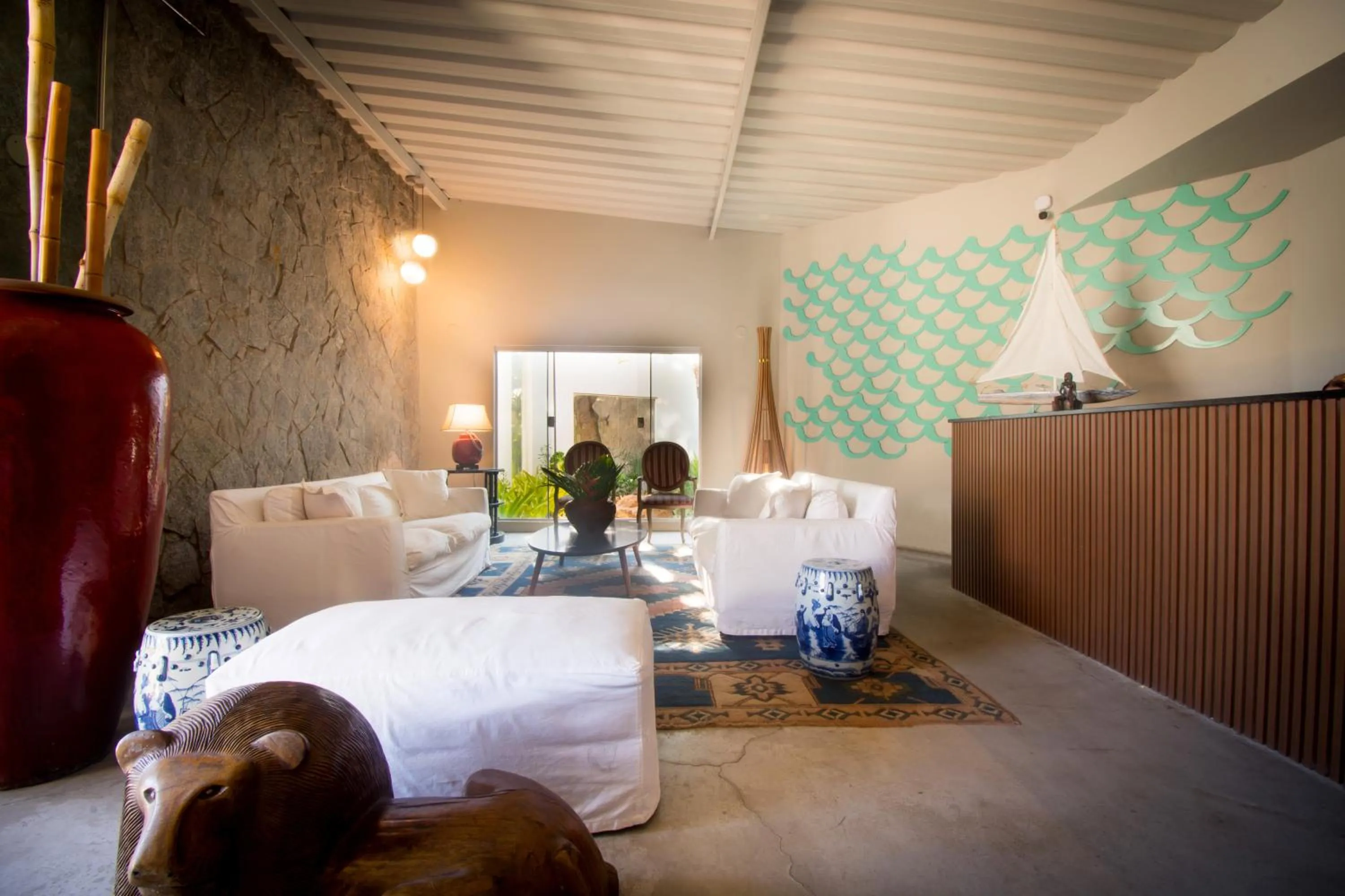 Lobby or reception, Bed in Armação dos Búzios Pousada Design