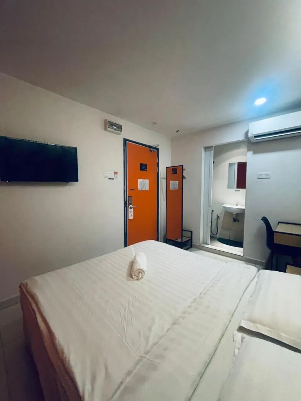 Bed in Sovotel @ Kota Damansara 8