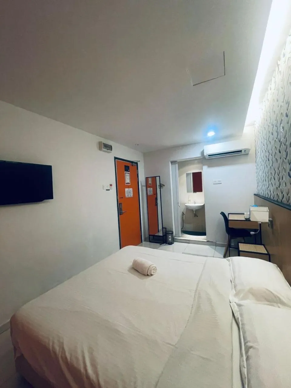 Bed in Sovotel @ Kota Damansara 8