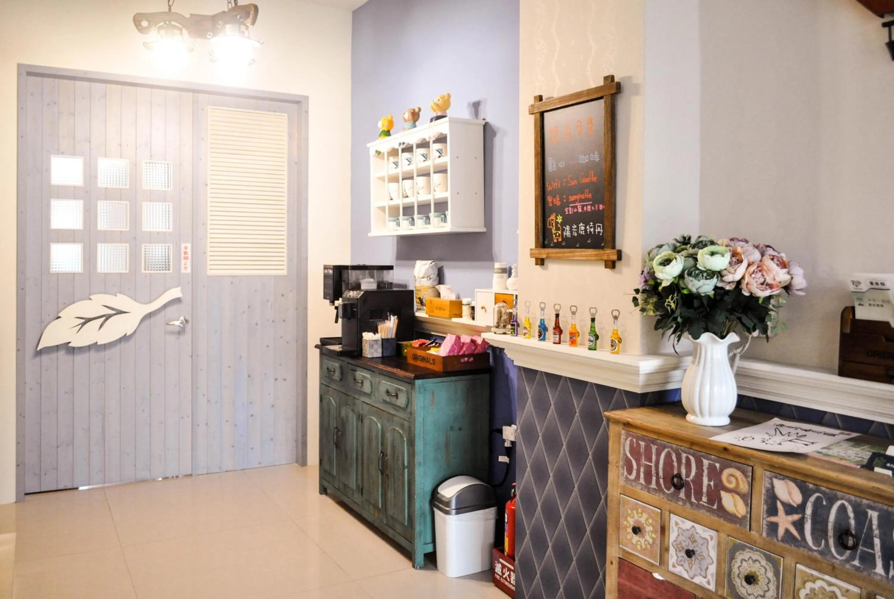 Decorative detail in Sun Giraffe Taitung B&B