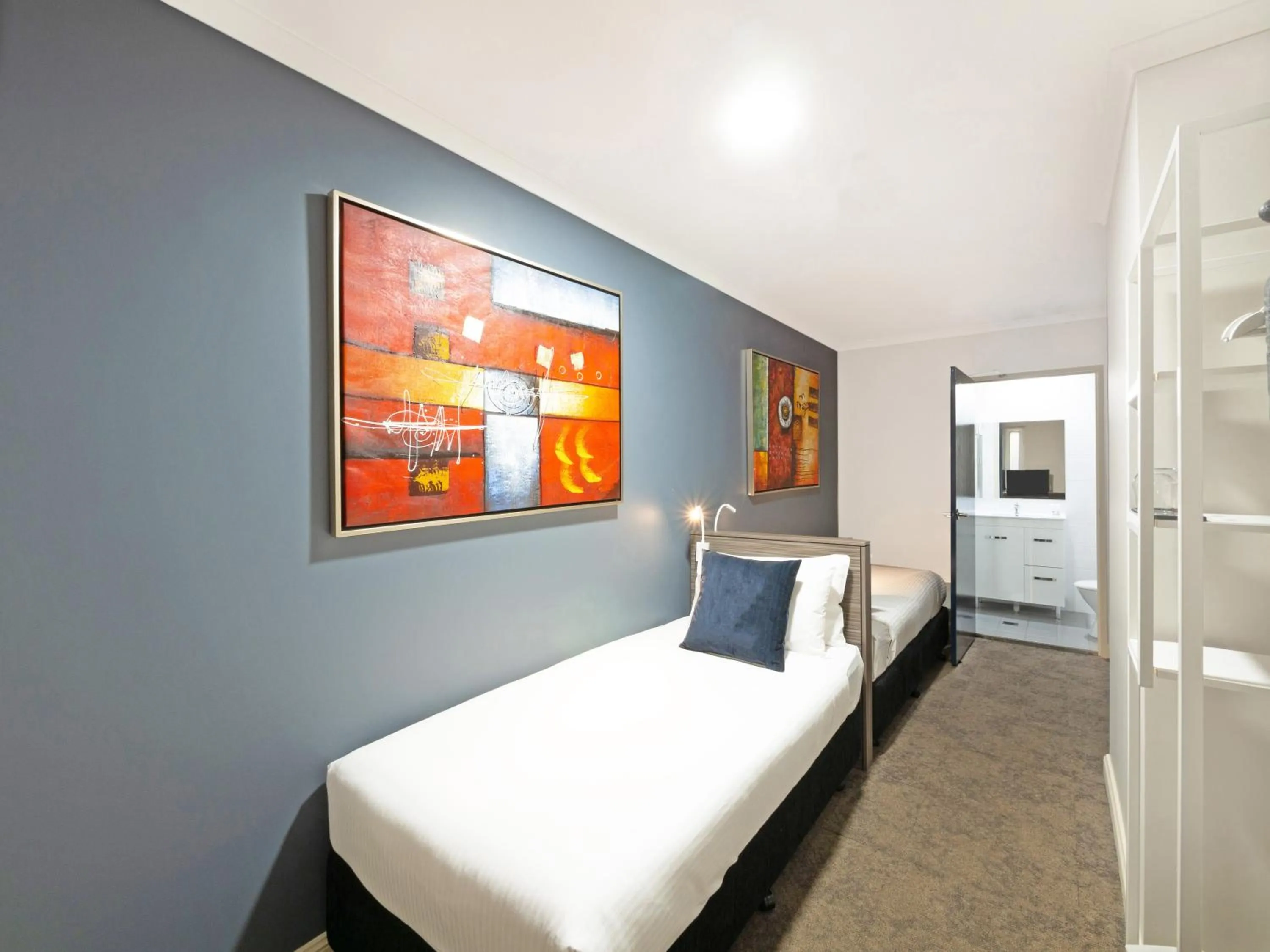 Photo of the whole room, Bed in 28 Hotel