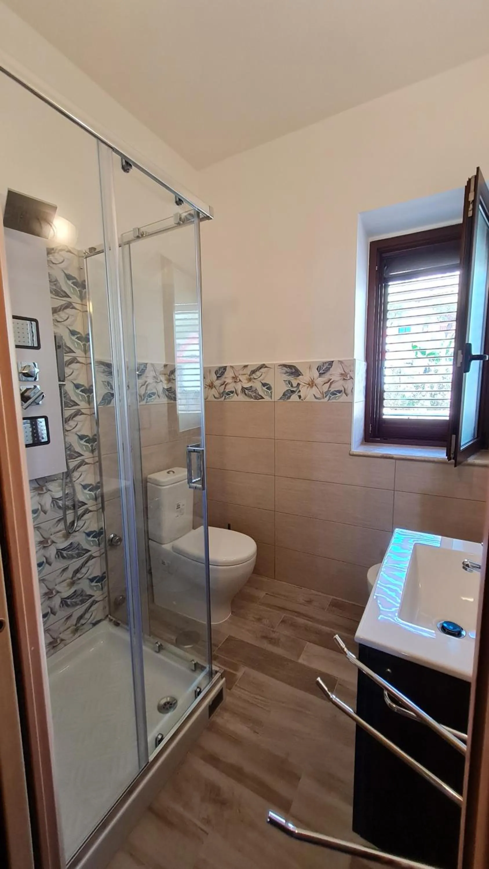 Shower in B&B Giostell