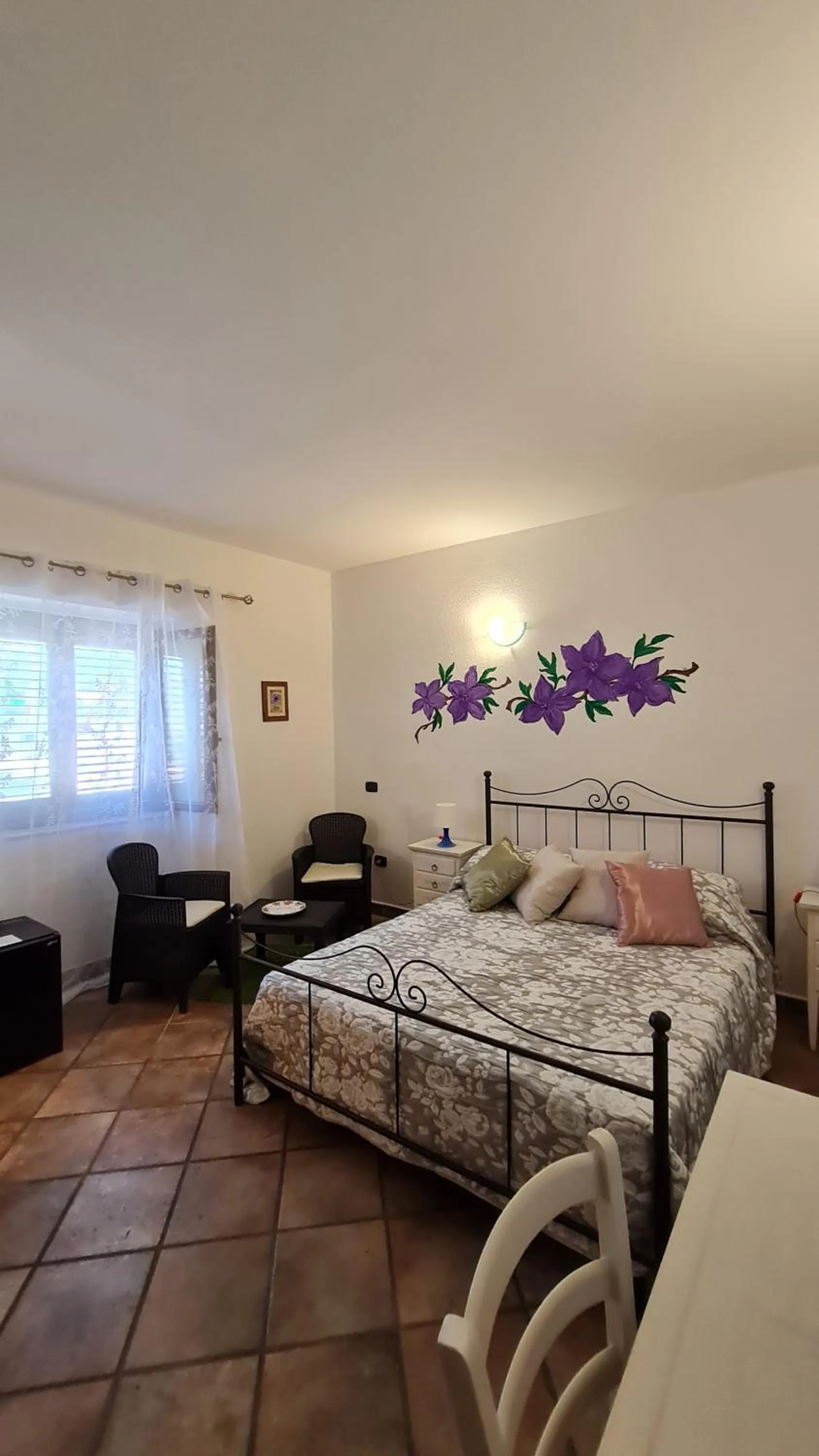 Photo of the whole room, Bed in B&B Giostell