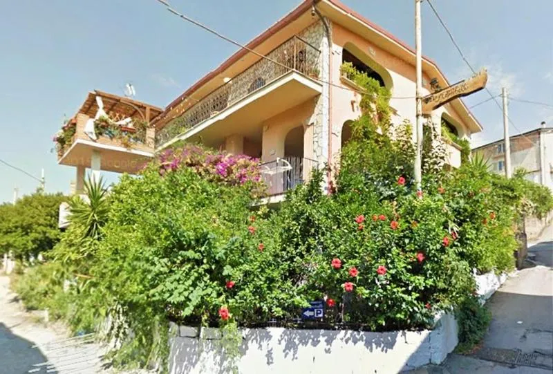 Property building in B&B Giostell