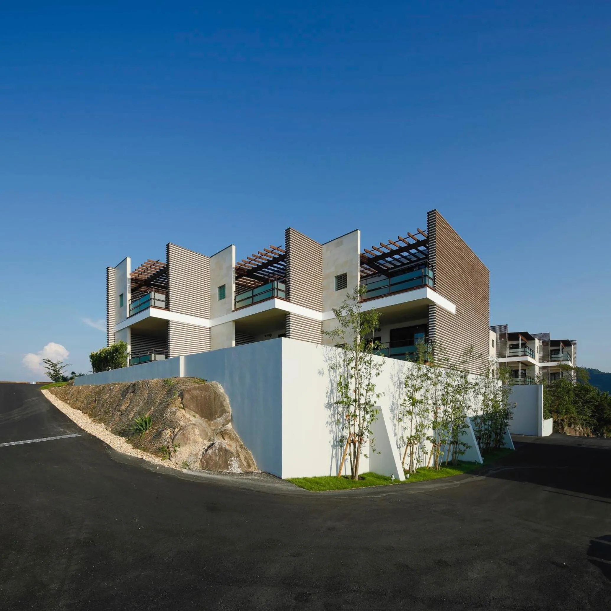 Property building in Amakusa Tenku No Fune