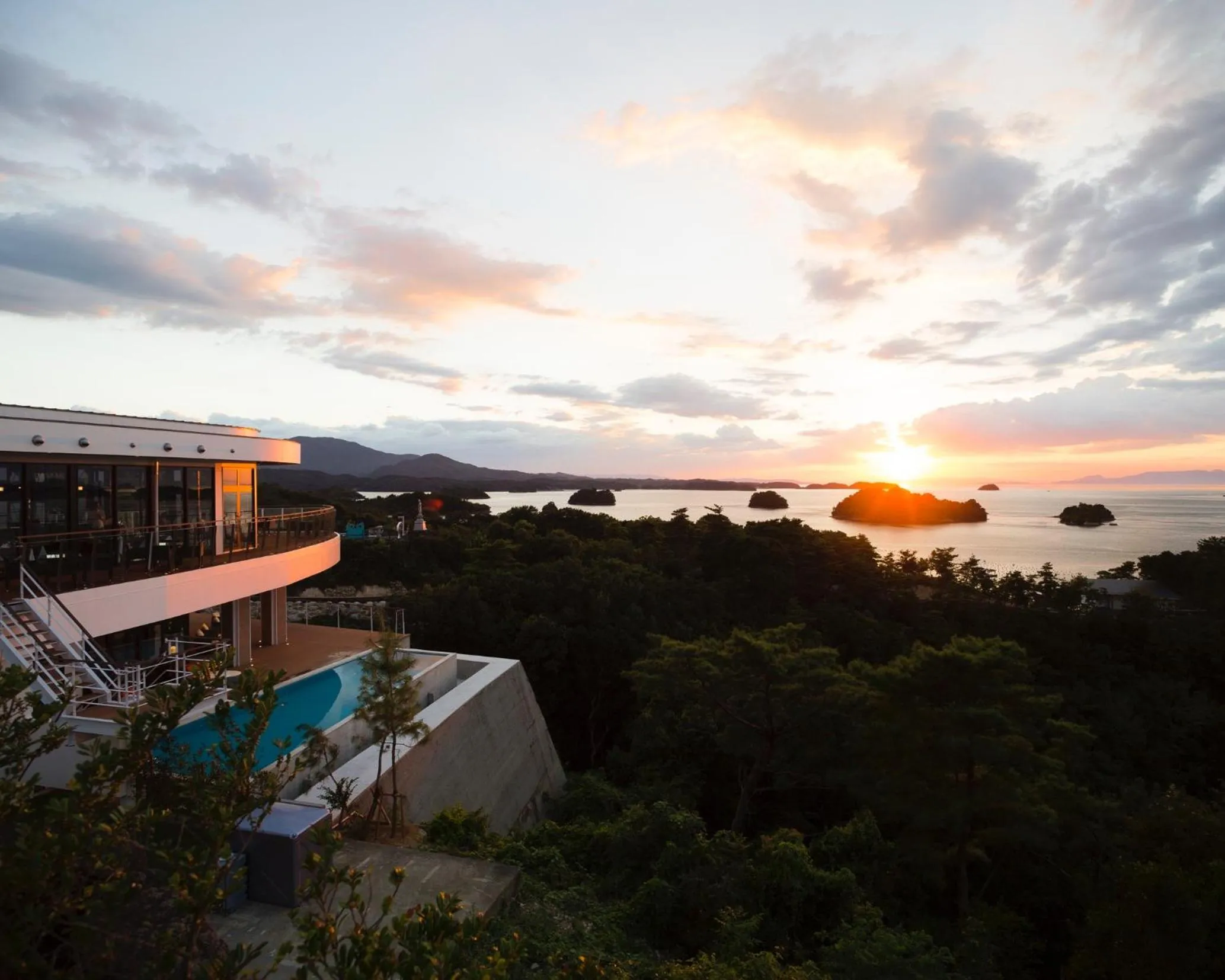 Property building in Amakusa Tenku No Fune