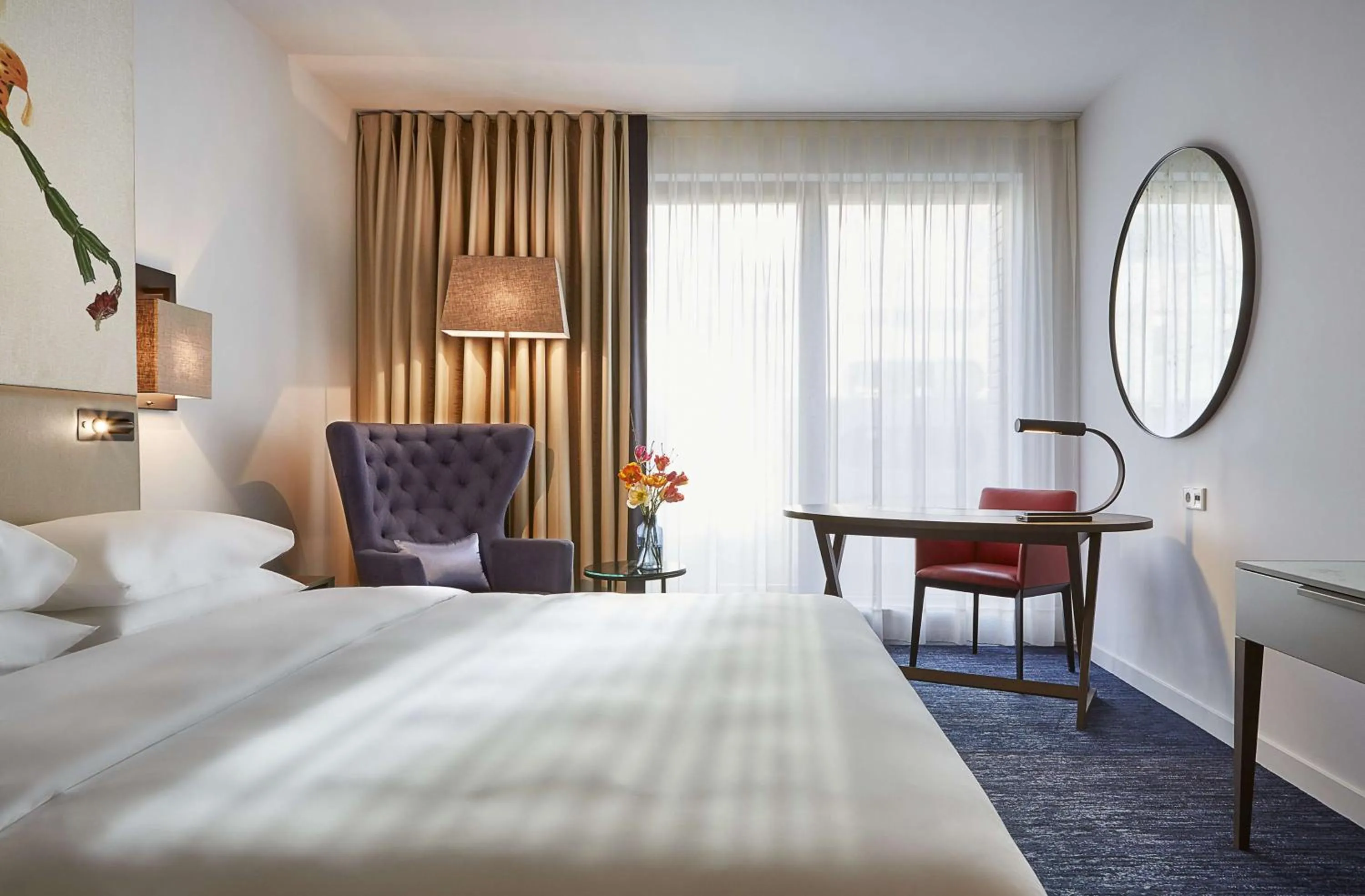 Photo of the whole room, Bed in Hyatt Regency Amsterdam