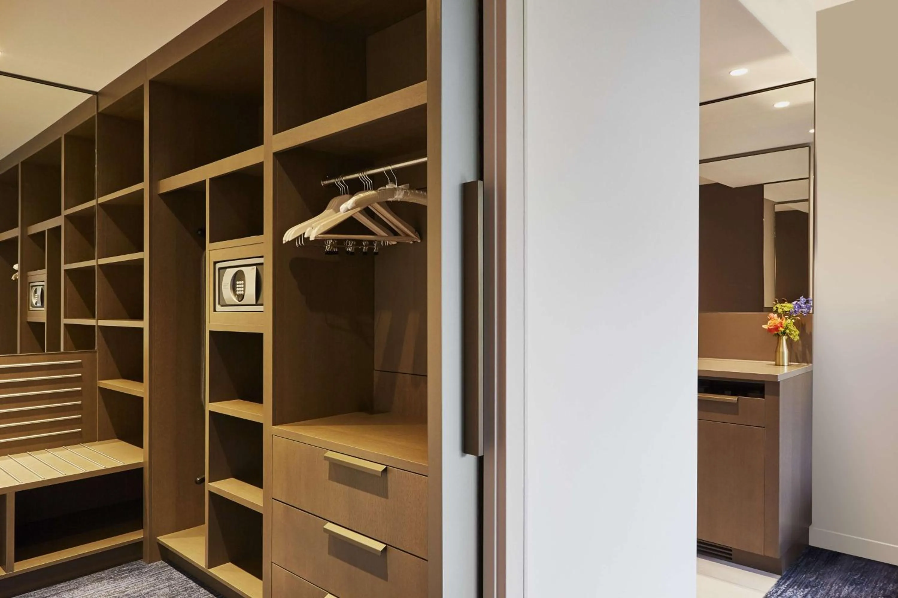 wardrobe in Hyatt Regency Amsterdam