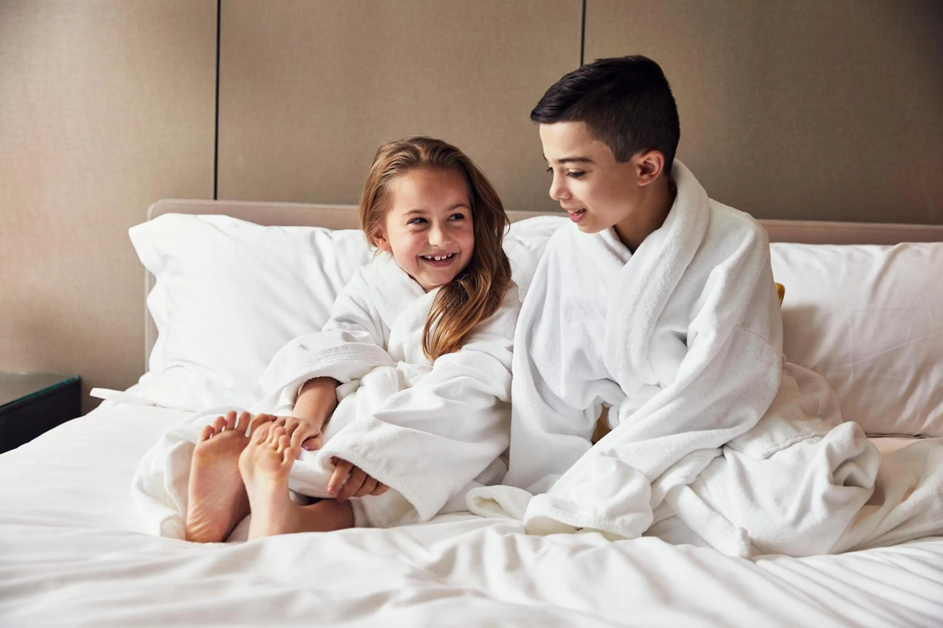 Bedroom, Bed in Hyatt Regency Amsterdam