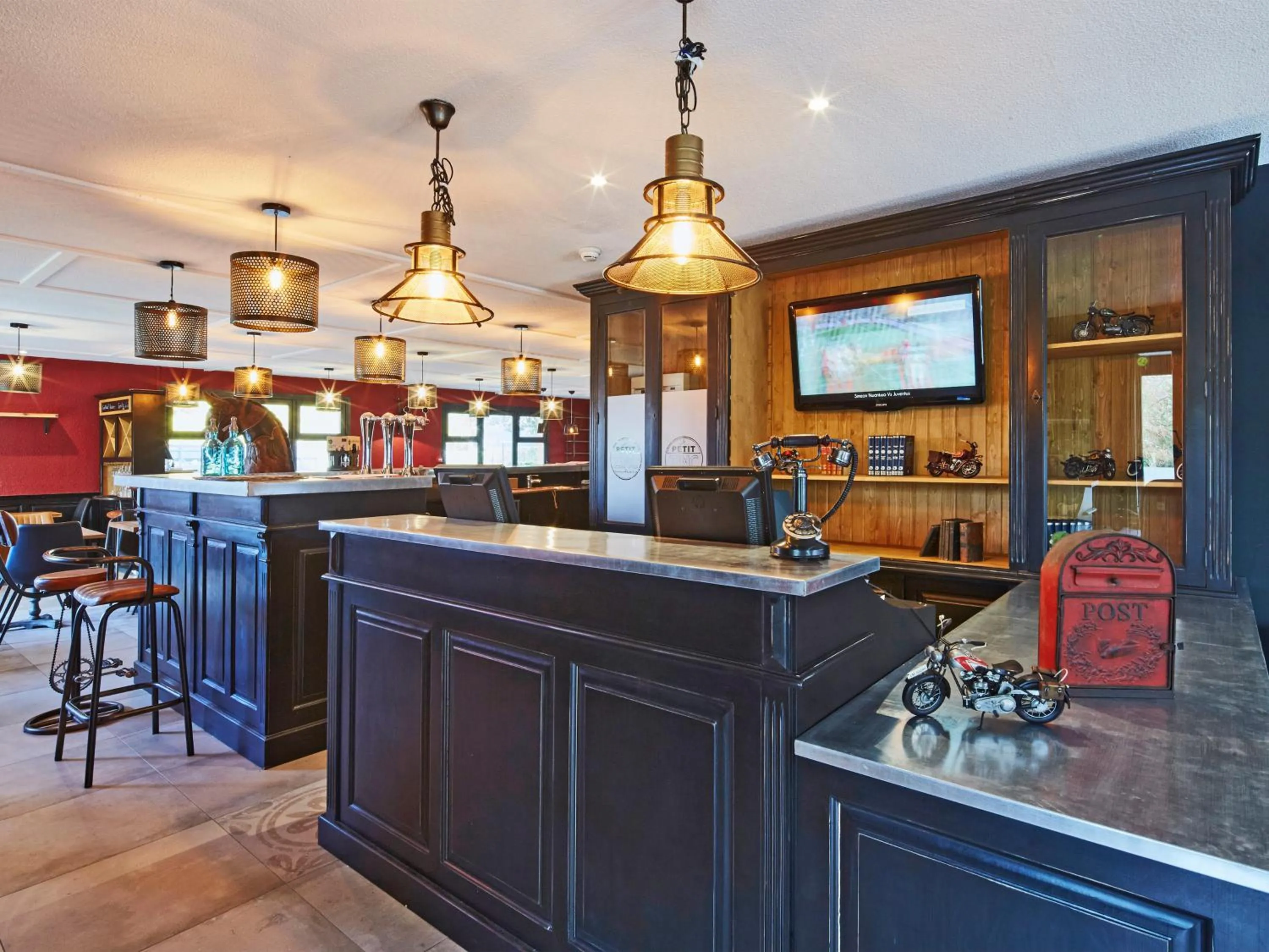 Lobby or reception in Kyriad Lille Est - Hem