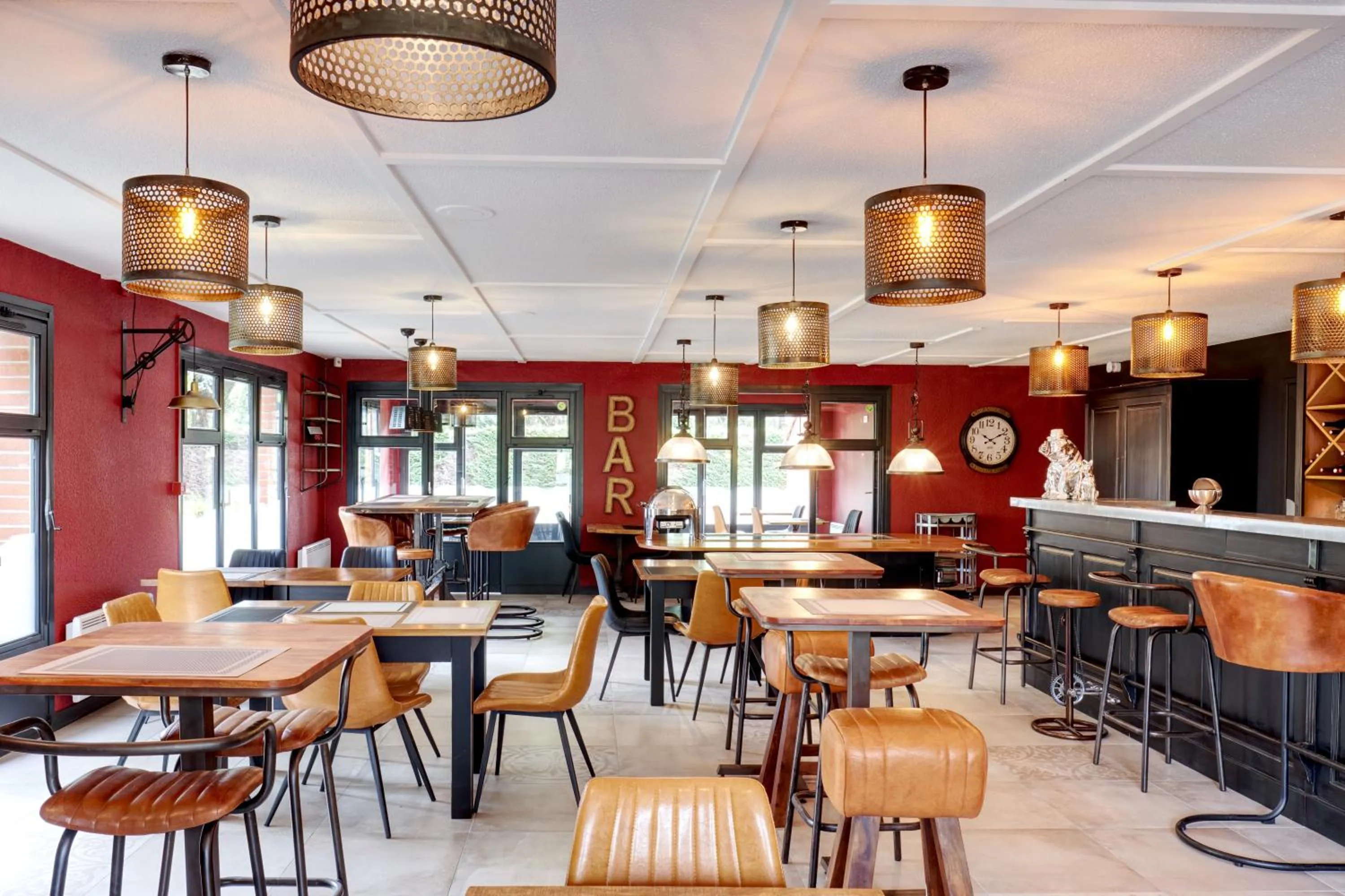 Restaurant/places to eat in Kyriad Lille Est - Hem