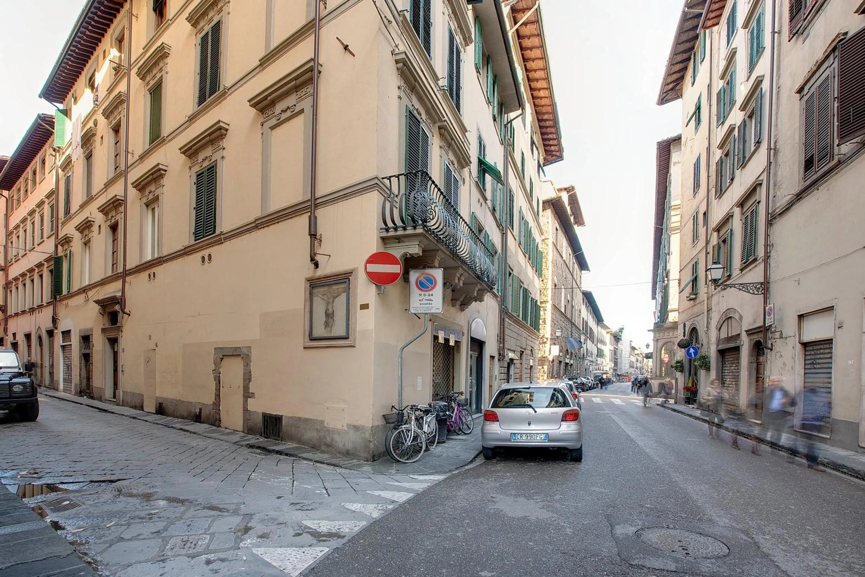 Property building in Windows On Florence